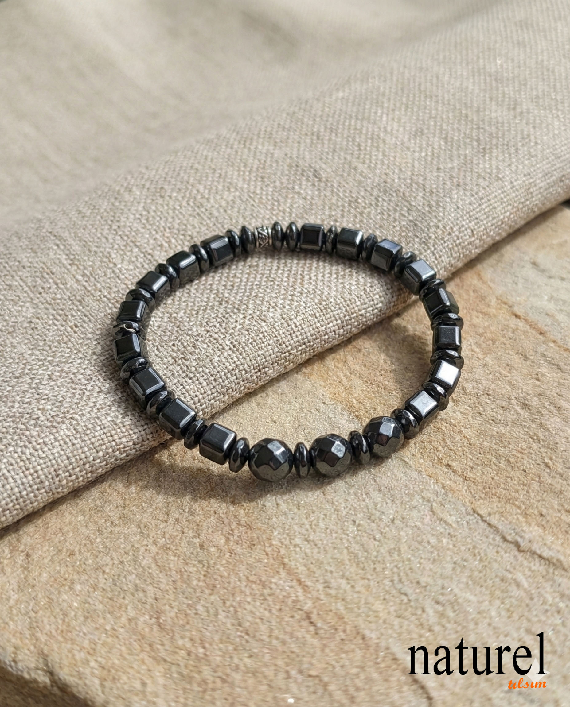 Doğal Taş 8mm Fasetli Hematit  Bileklik