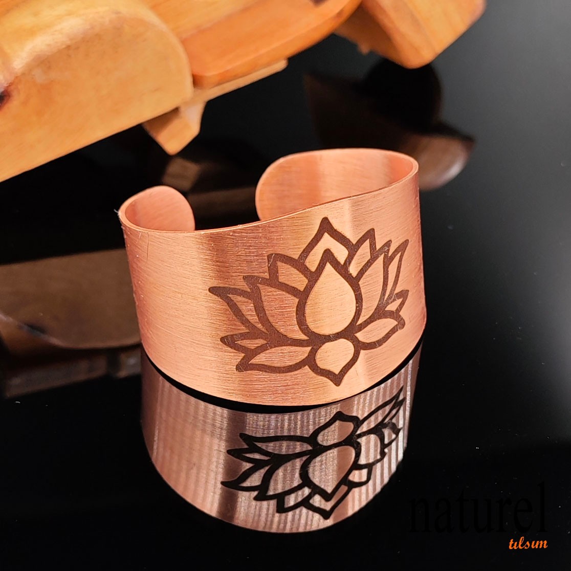 Lotus Fiğürlü Bakır Bileklik
