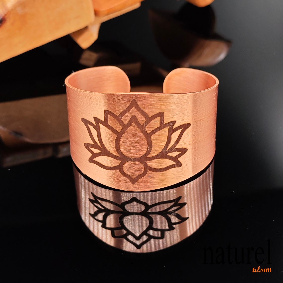 Lotus Fiğürlü Bakır Bileklik