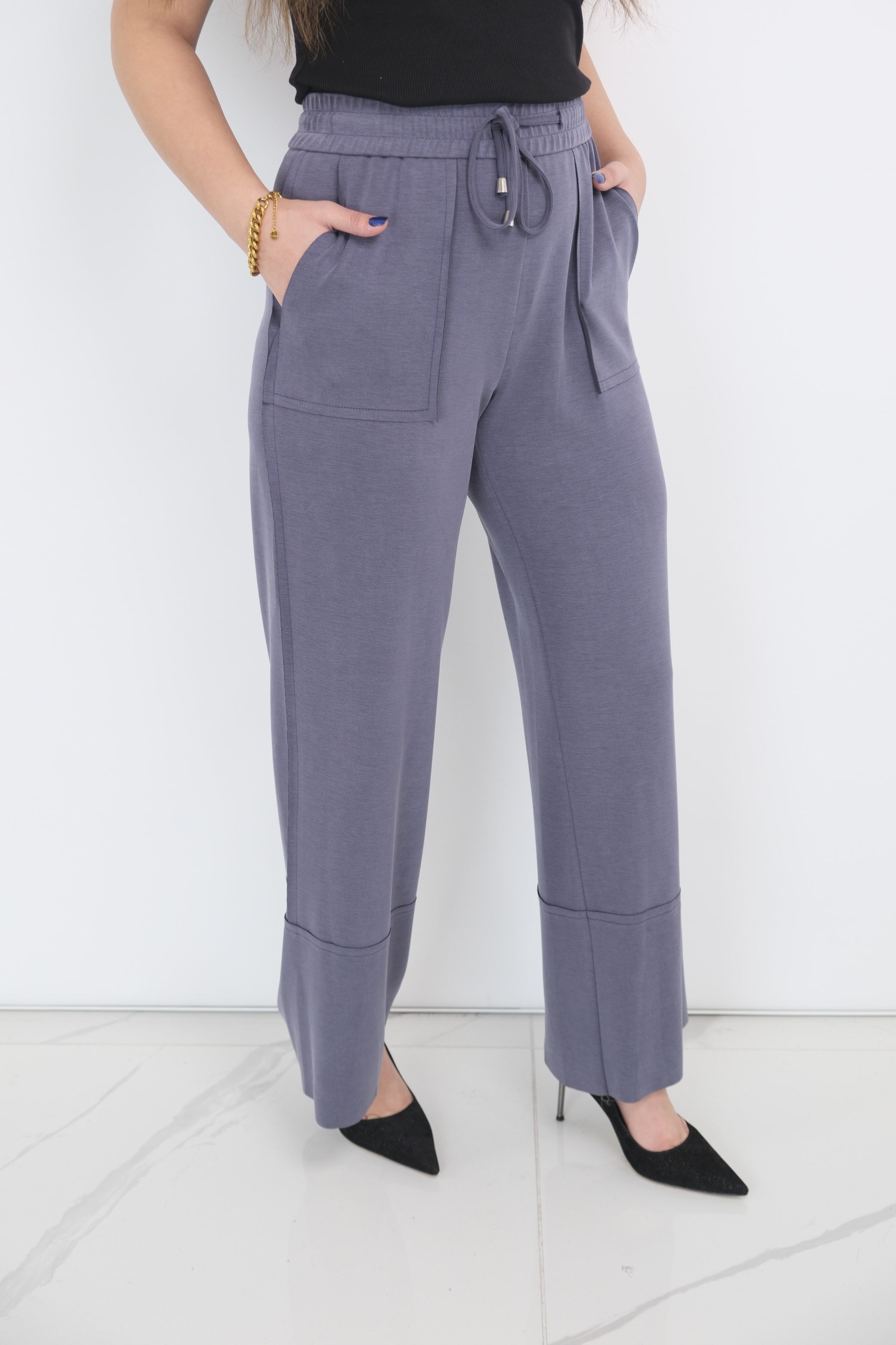 YUSUF ÖZDEMİR Bol Paça Oysho Pantolon