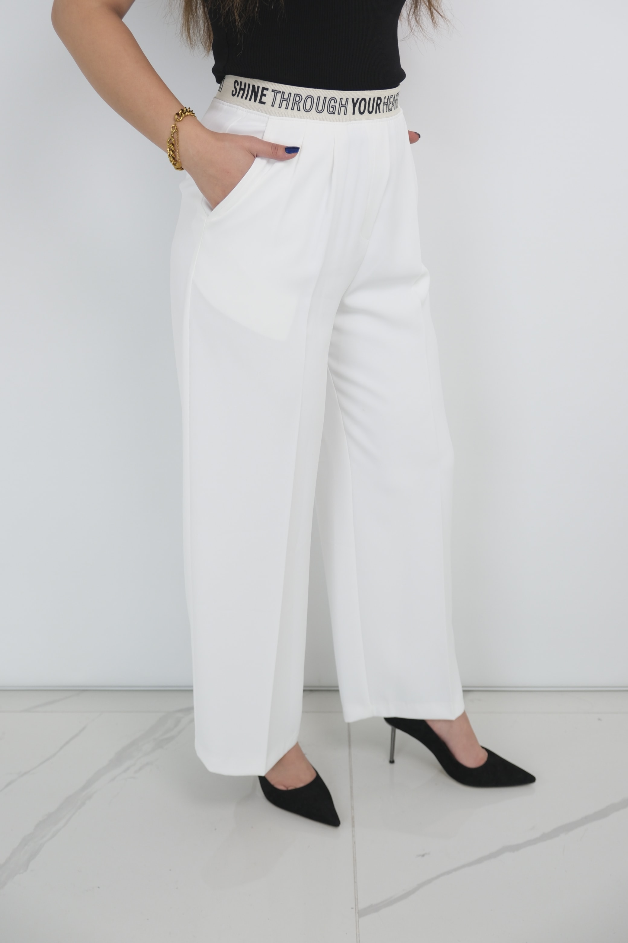 YUSUF ÖZDEMİR Beli Yazılı Bol Paça Pantolon