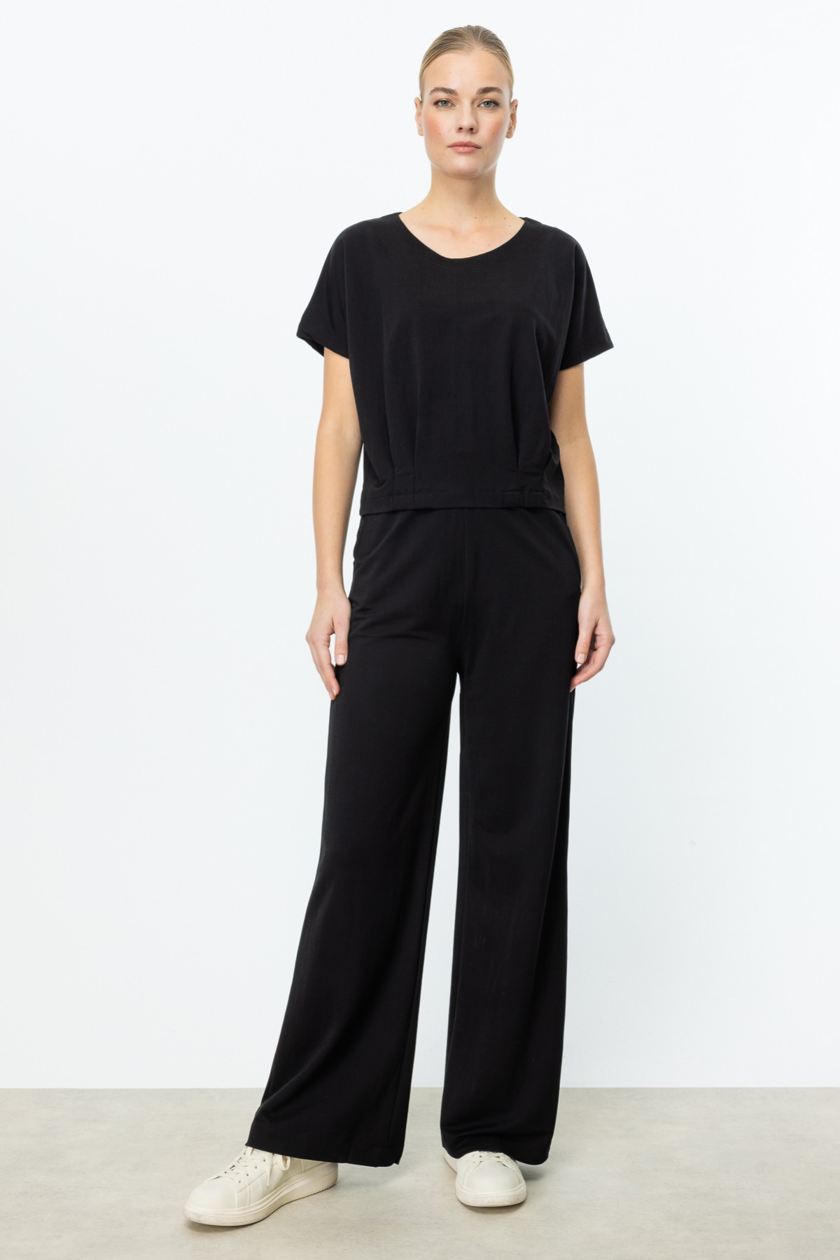 ON FASHION Beli Pileli Bluz Takım  - Siyah