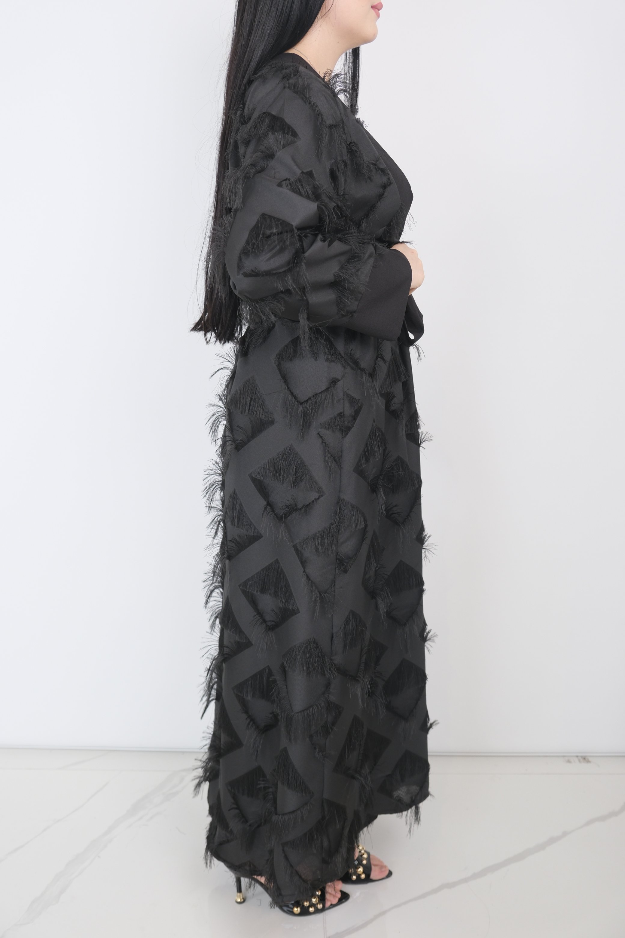 QUAJ Püsküllü Abaya