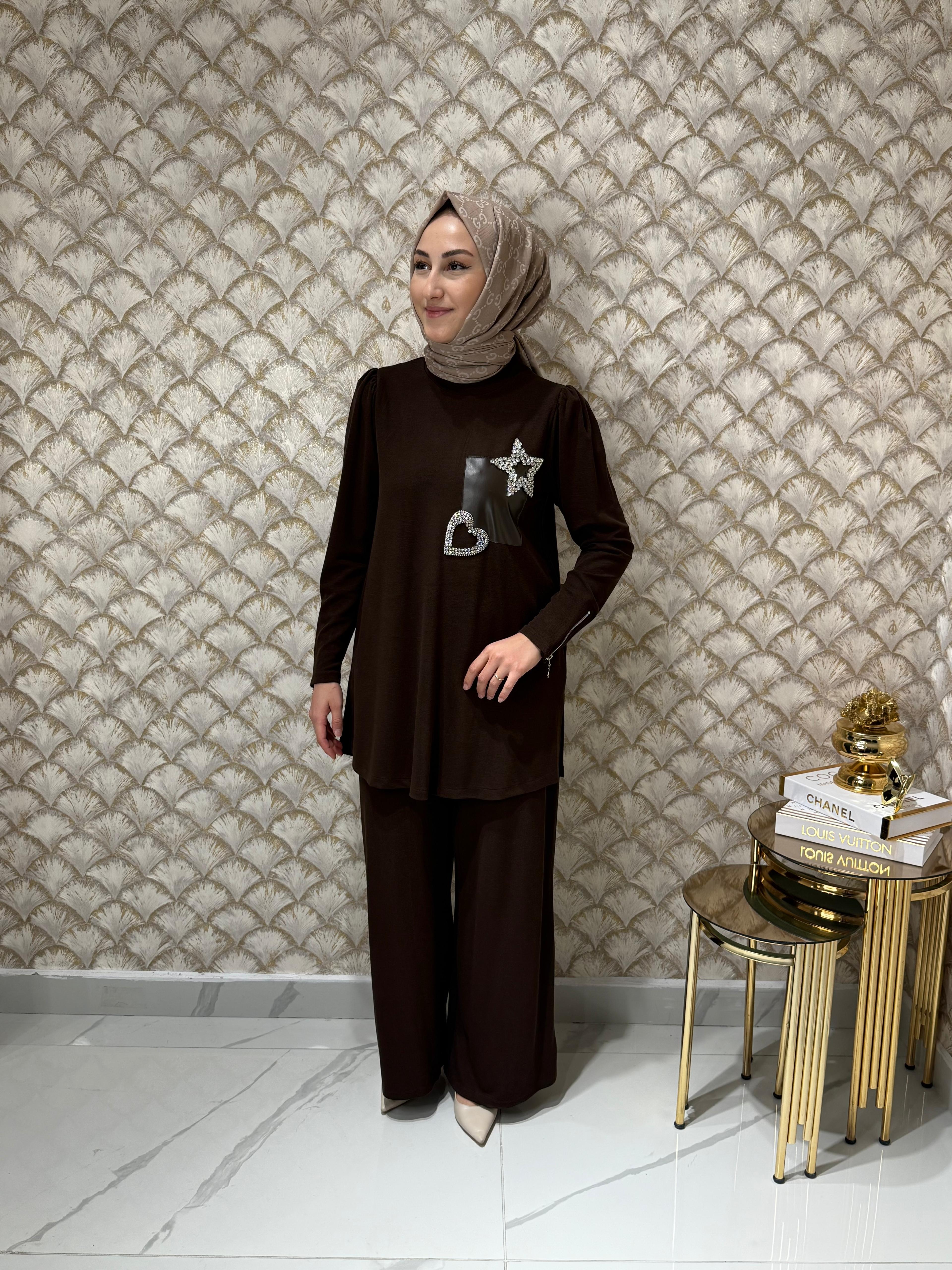 GAZZELLA Önü Yıldız Taşlı Örme Takım 