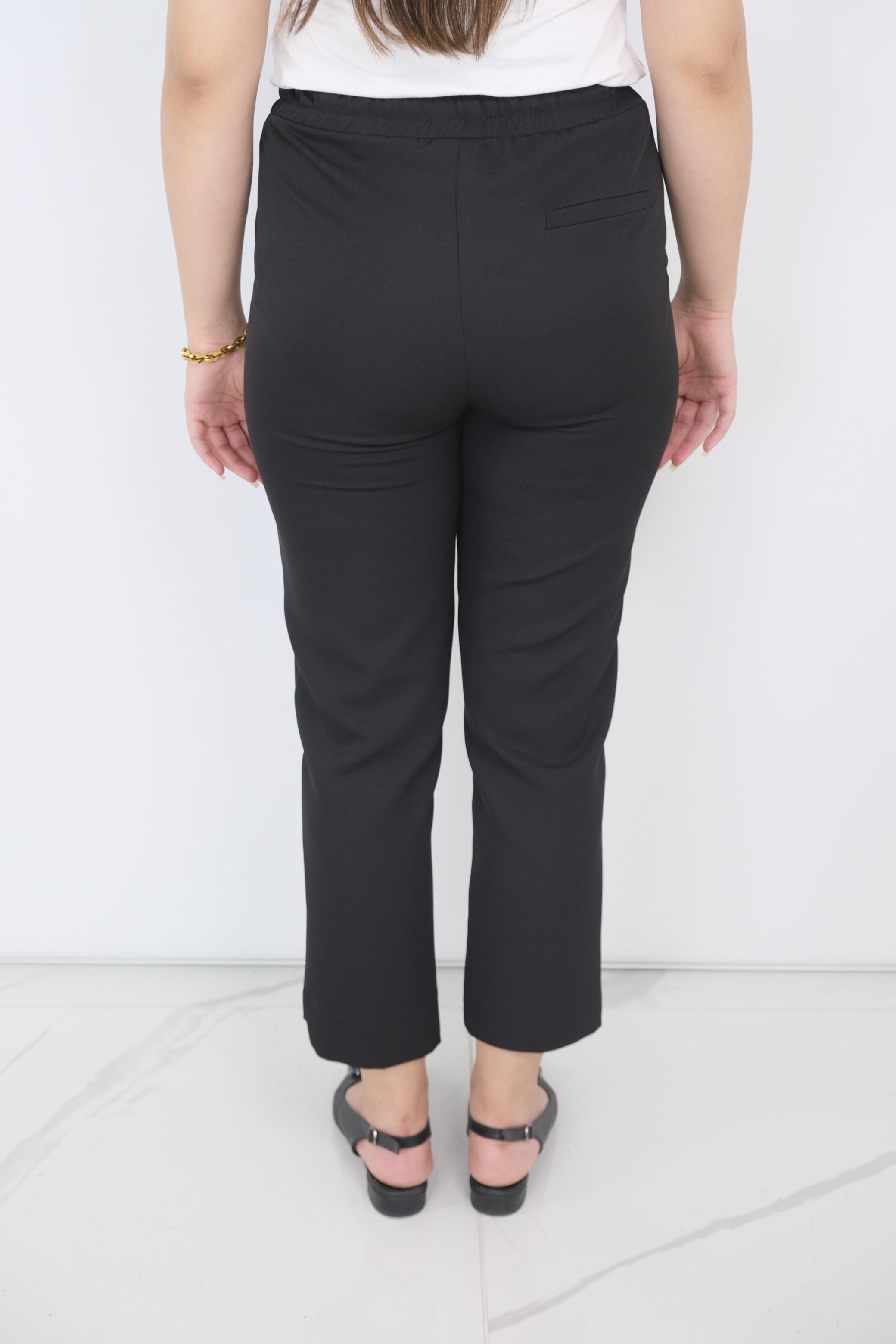 ON FASHION Beli Lastikli Önü Çimalı Pantolon 