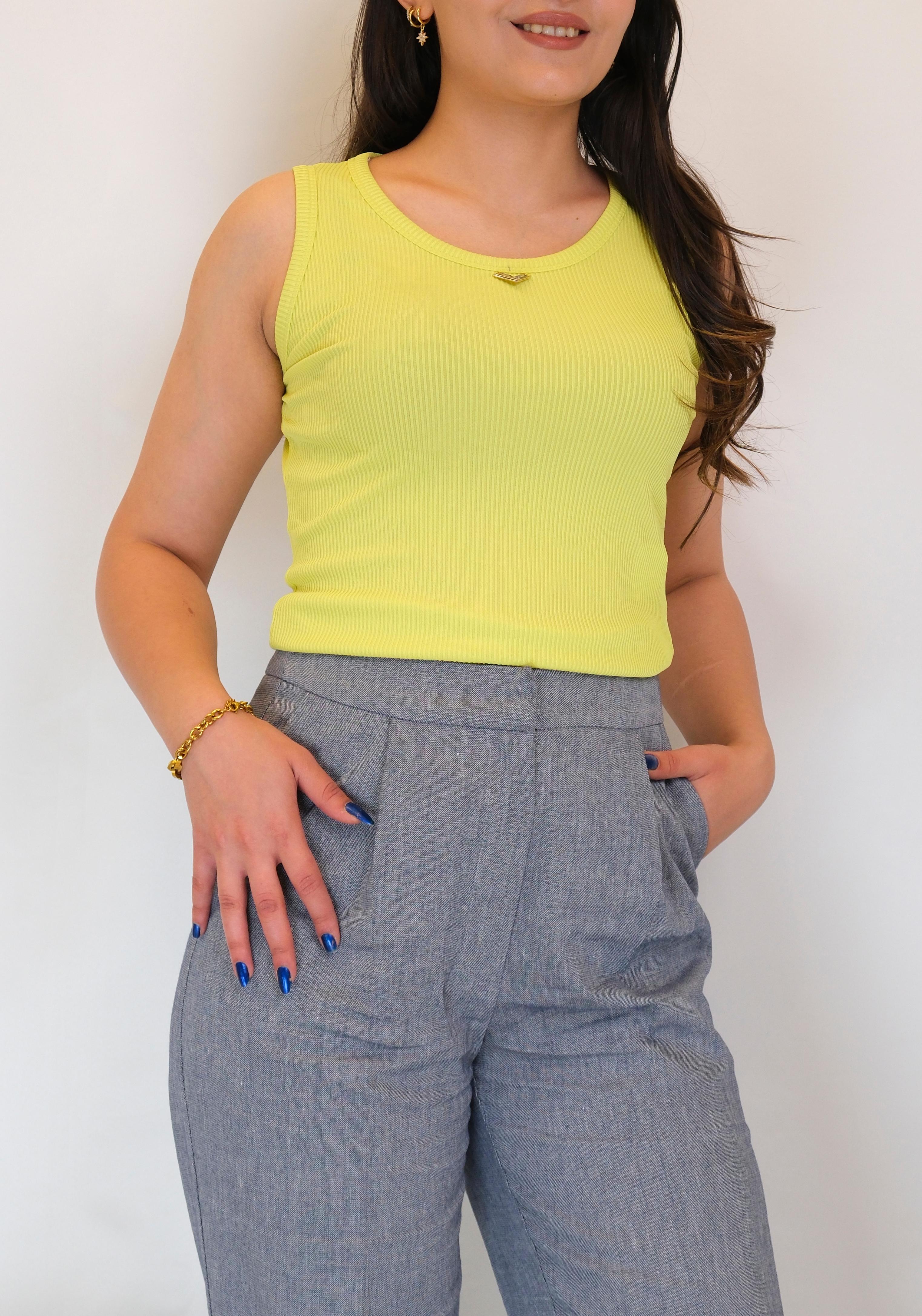 ON FASHION Yakası Aksesuarlı Fitilli Pamuklu Bluz - Fıstık Yeşili