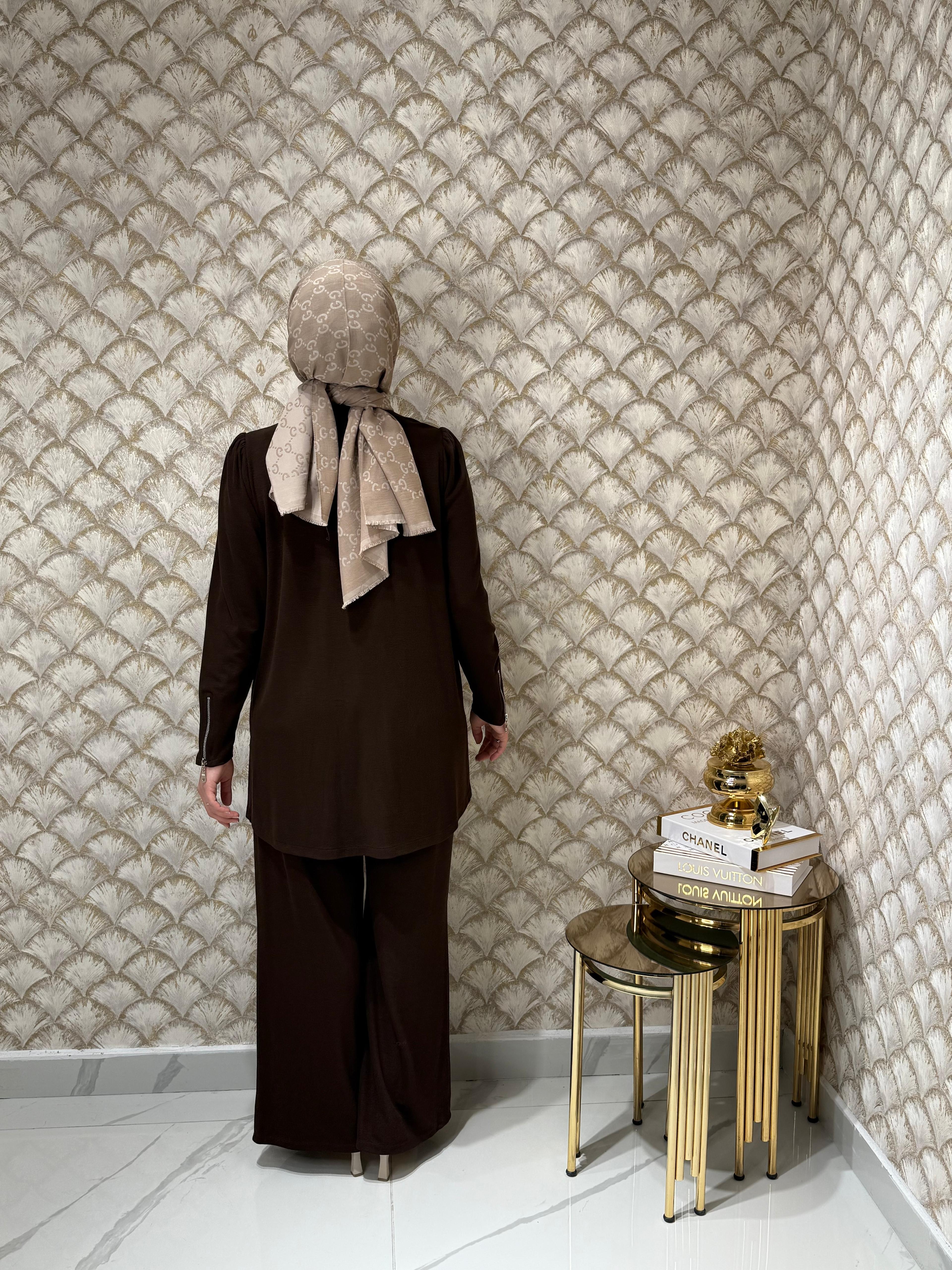 GAZZELLA Önü Yıldız Taşlı Örme Takım 