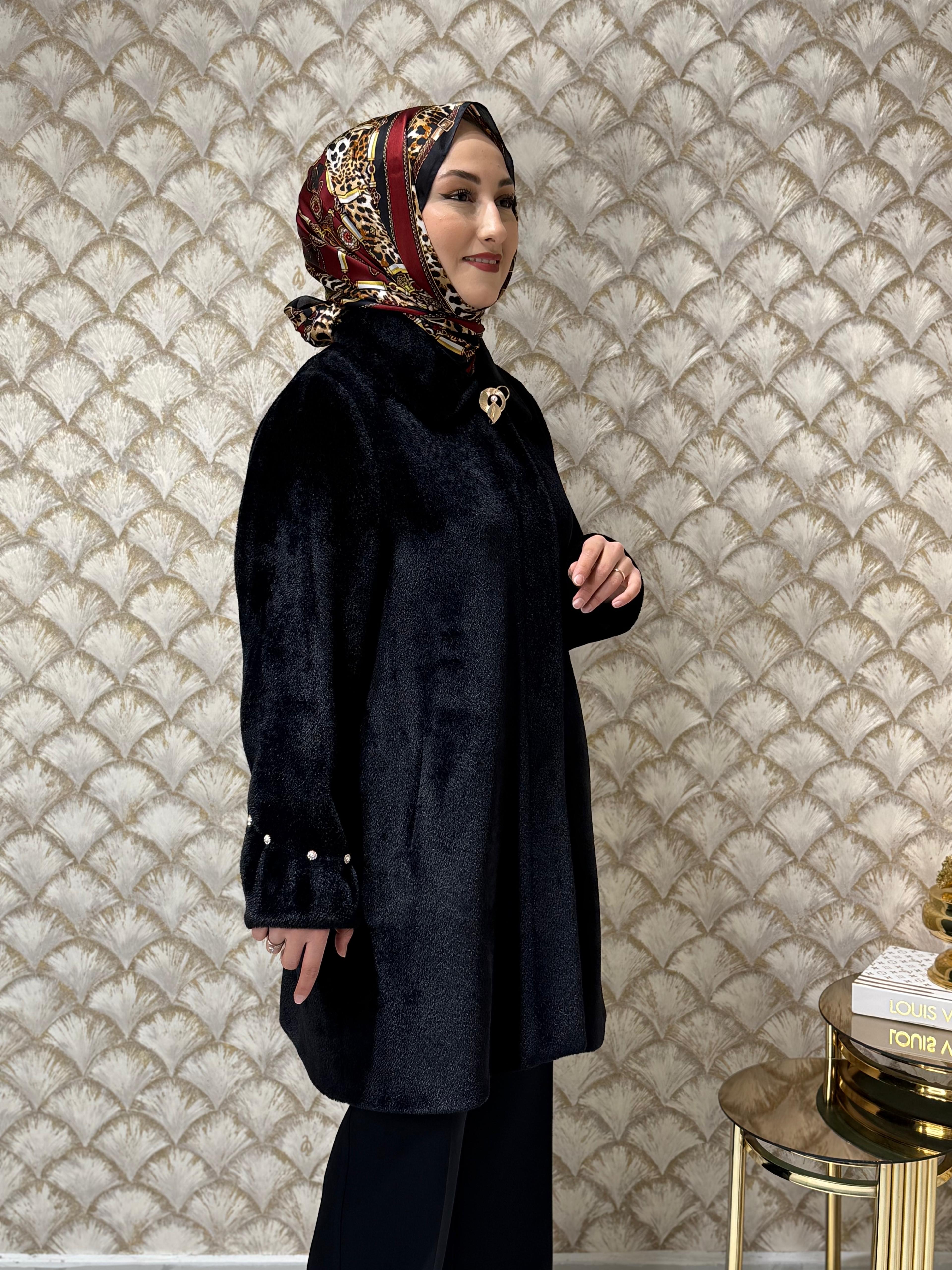 EKOL Kürklü Taş Detaylı Kaban