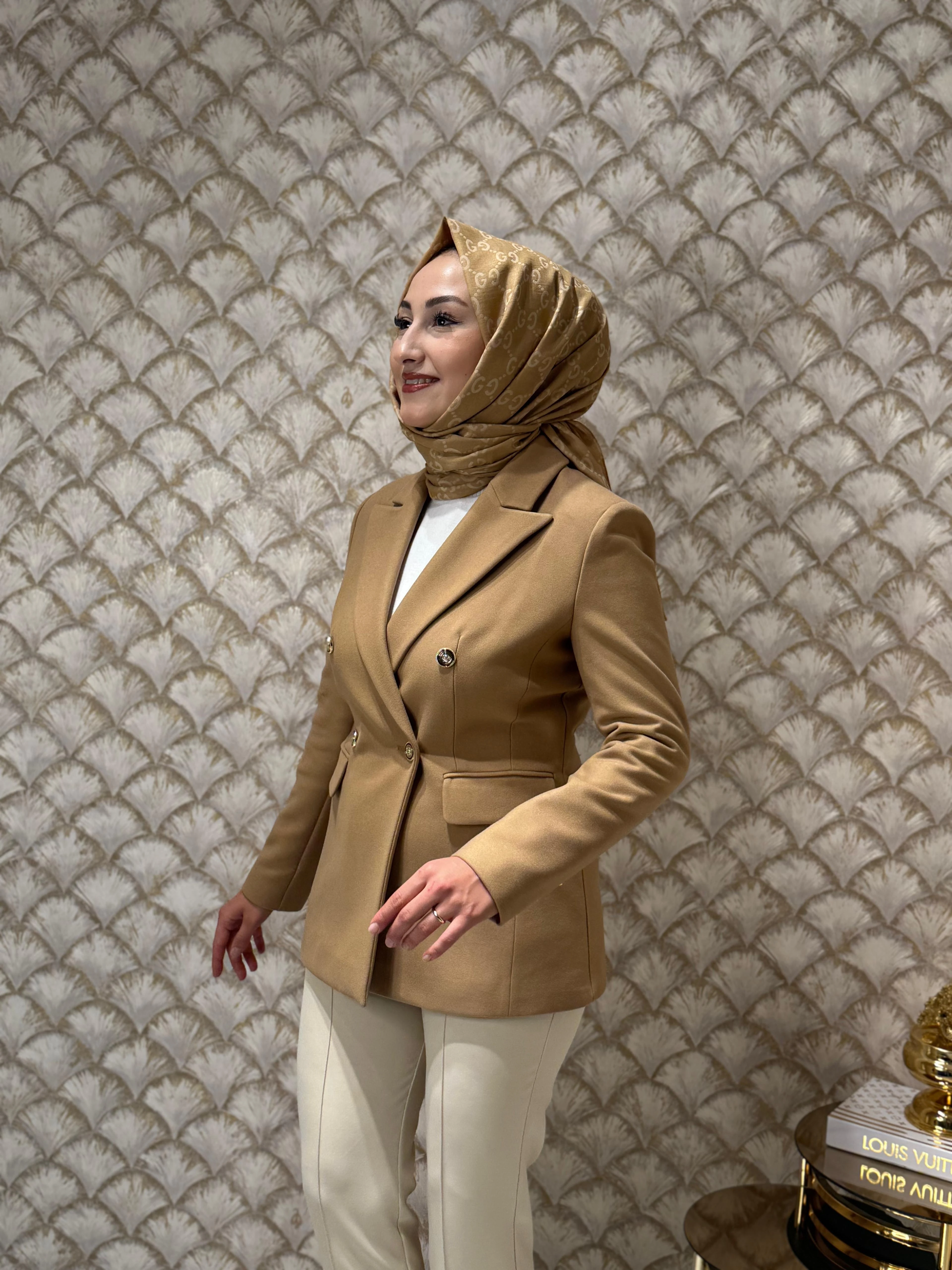 EKOL  Kruvaze Yaka Kaşe Ceket