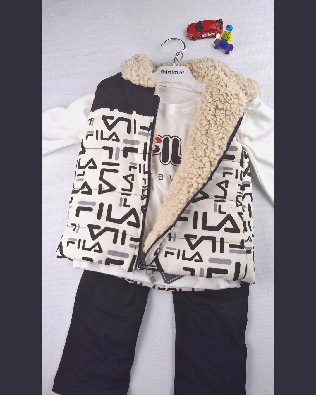 Asliva Çocuk 3'lü Takım İçi Kürklü Şişme Yelek Logolu Sweatshirt Ve Pantolon Set 2-5 Yaş