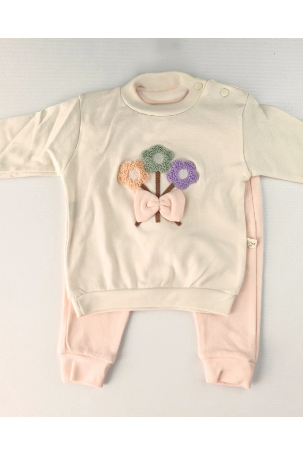 Kız Bebek 2’li Takım – Çiçek İşlemeli Sweat & Pantolon 3/6/9 Ay