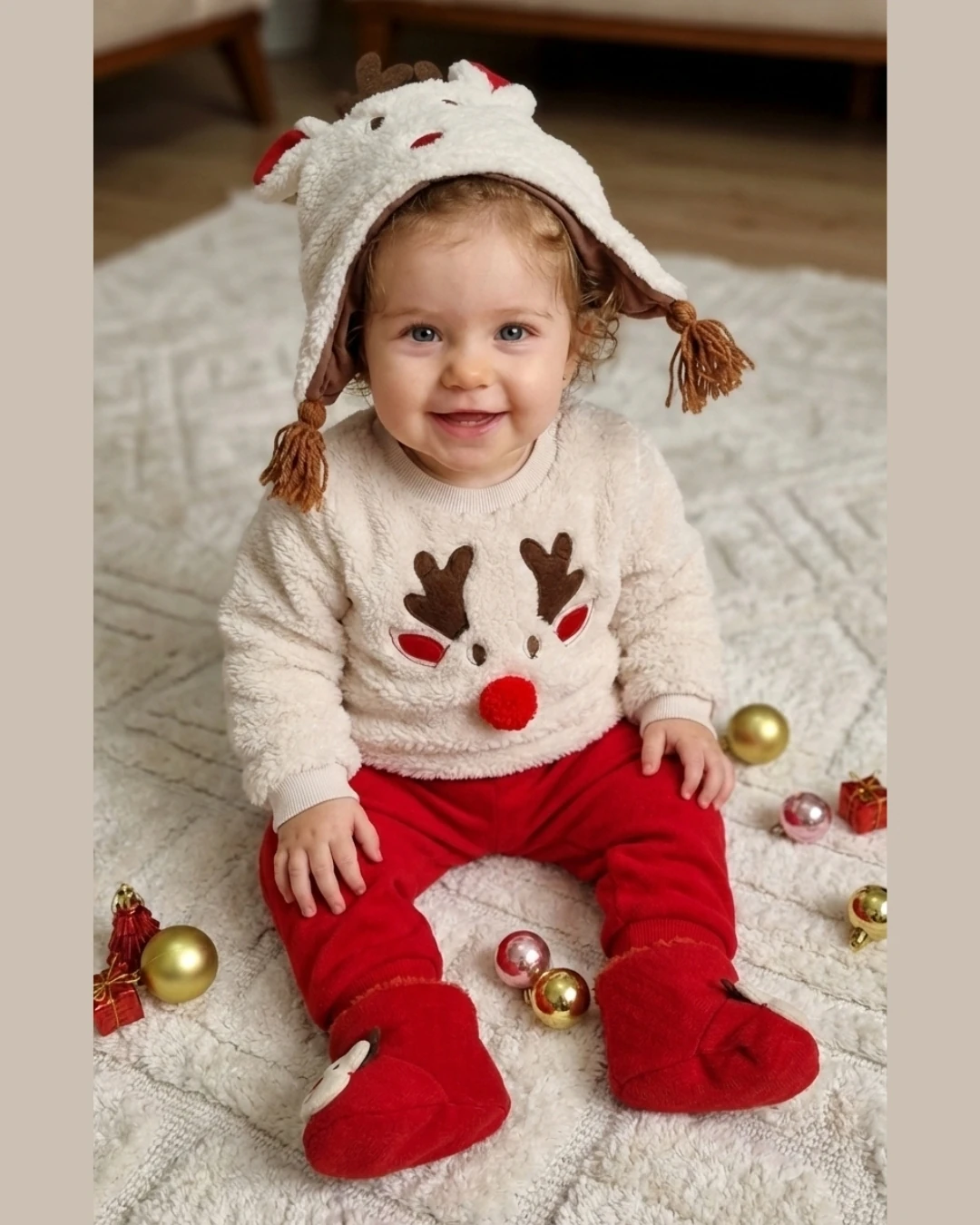 Asliva Geyikli Bebek Takımı - Peluş Sherpa Üst Alt Şapka Patik 4'lü Set - Yılbaşı Kombini - 6-24 Ay