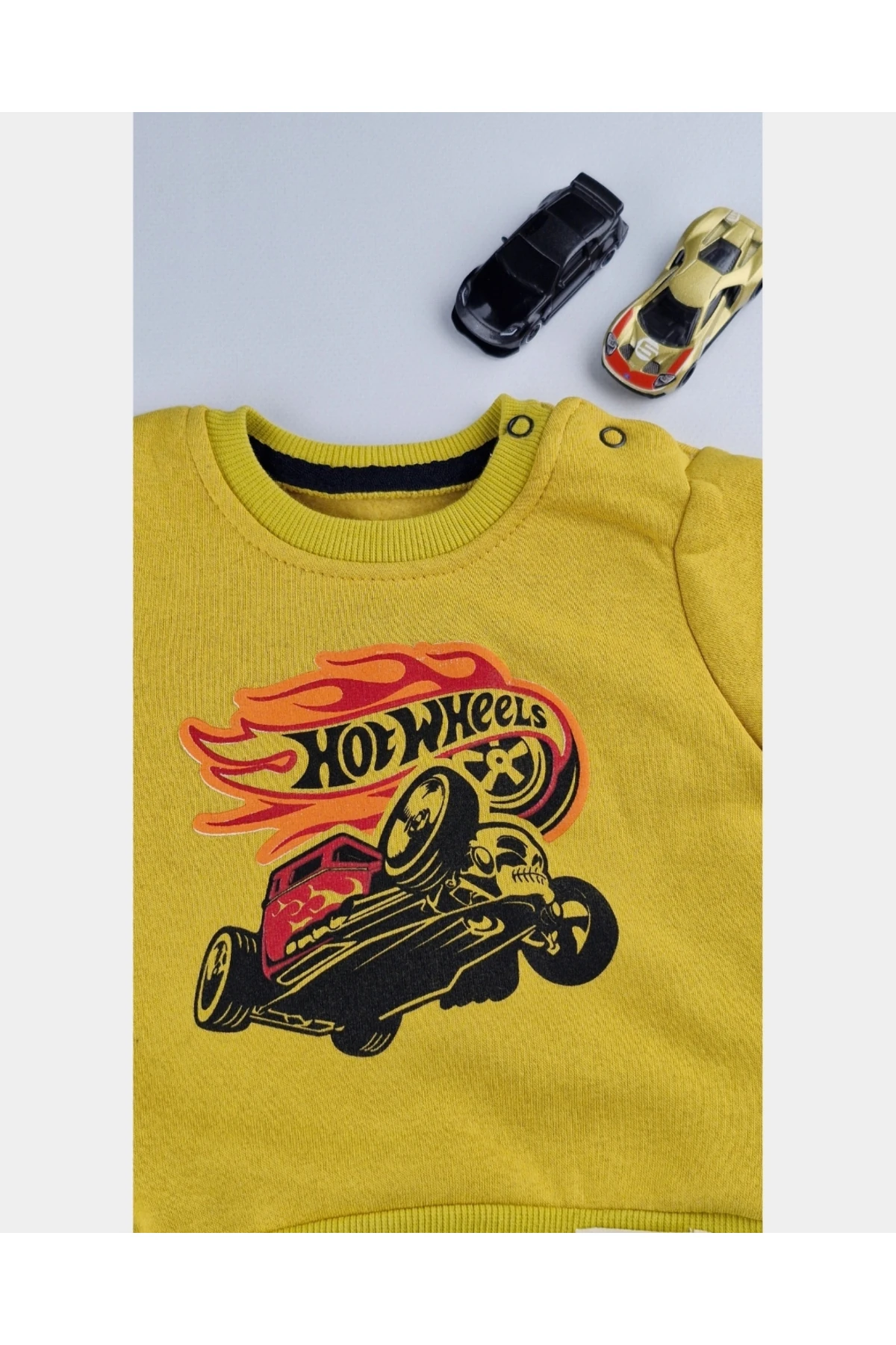 Bebek Hardal Sarısı Araba Baskılı Sweatshirt ve Lacivert Eşofman Takım 9-24 Ay