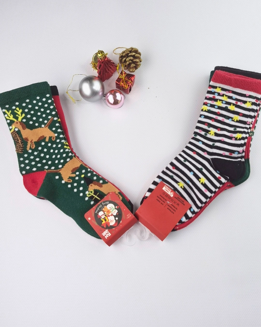 Asliva 3'lü Paket Yılbaşı Temalı Çocuk Çorap Seti - Renkli ve Eğlenceli Kışlık (Numara: 25-30)