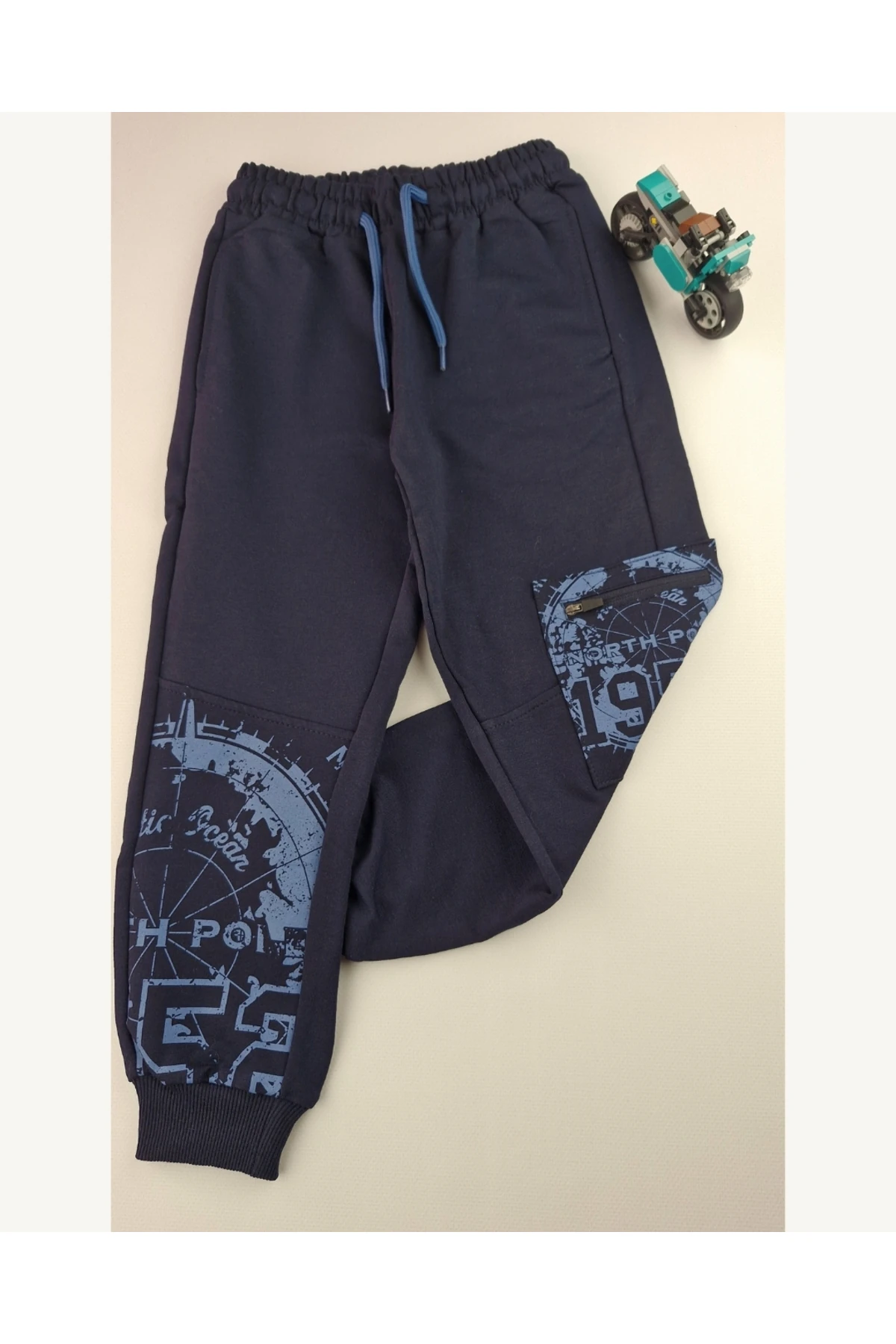 MışılKids Erkek Çocuk Lacivert Fermuarlı Cep Detaylı Eşofman Altı