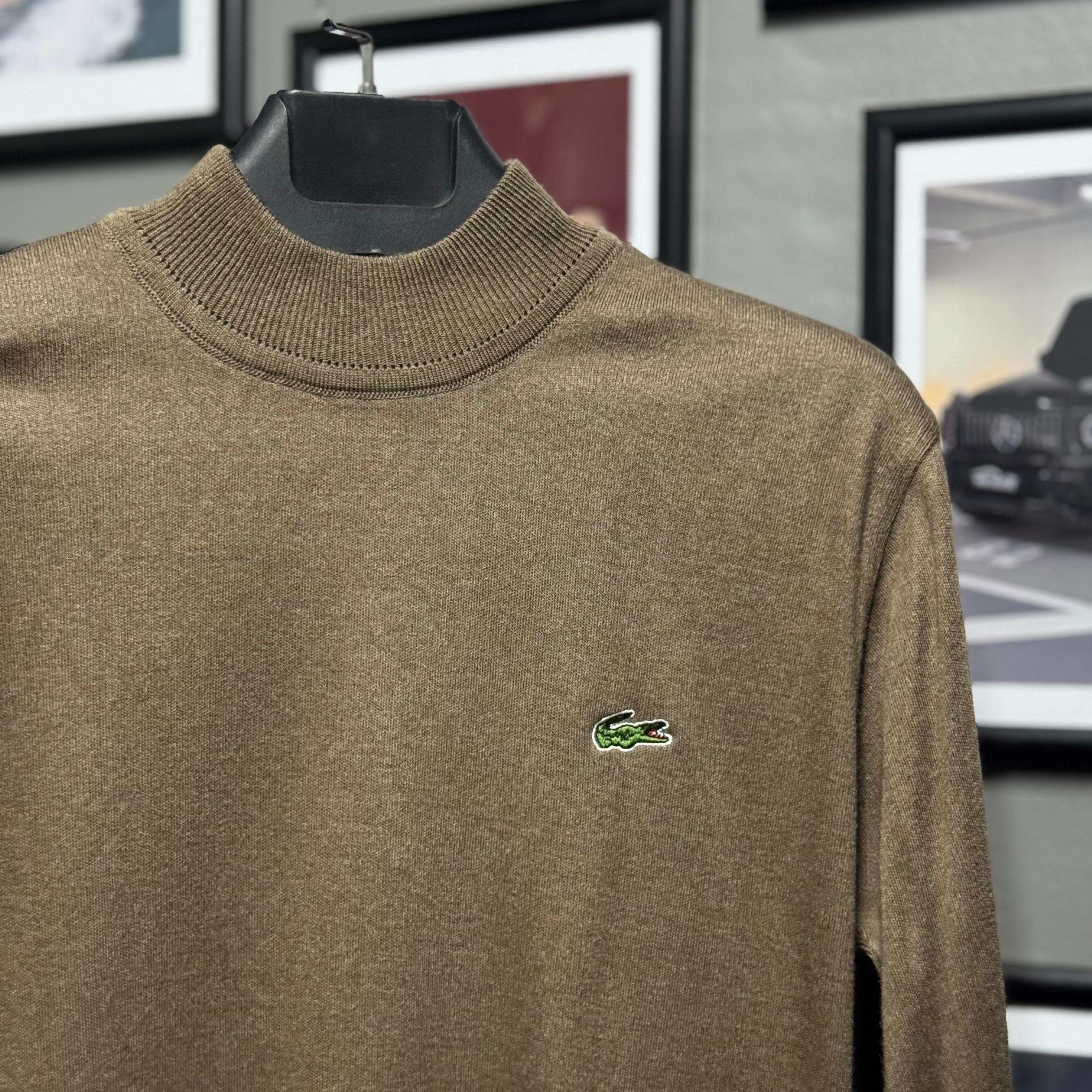 LACOSTE YARIM BOĞAZLI TRİKO - KAHVERENGİ