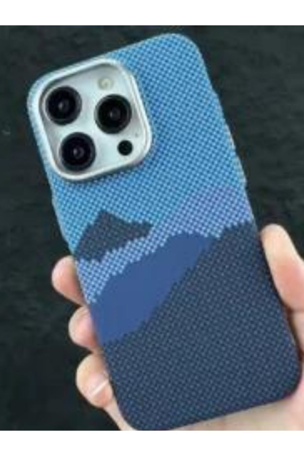 iPhone 15 Pro Max – Karbon Fiber Kılıf Magsafe Özellikli