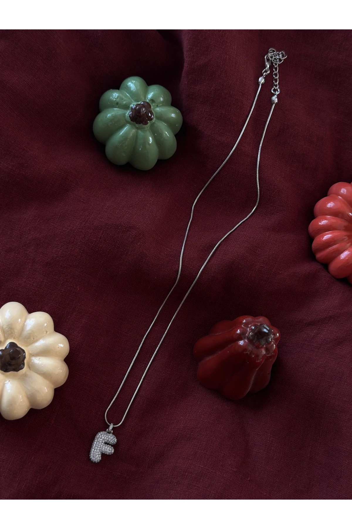 Isme Ozel Harf Kolye