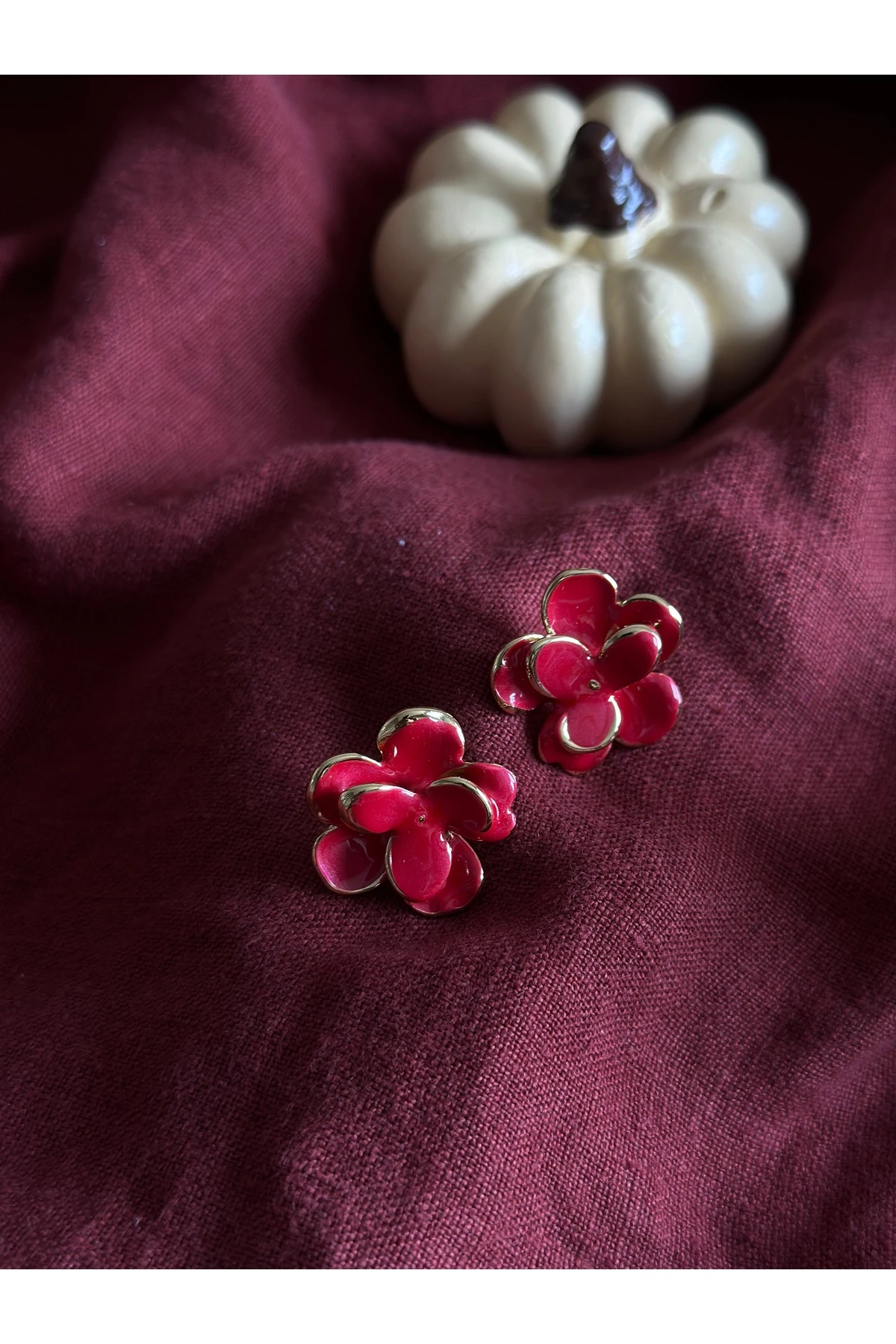 Kırmızı Çiçek Küpe