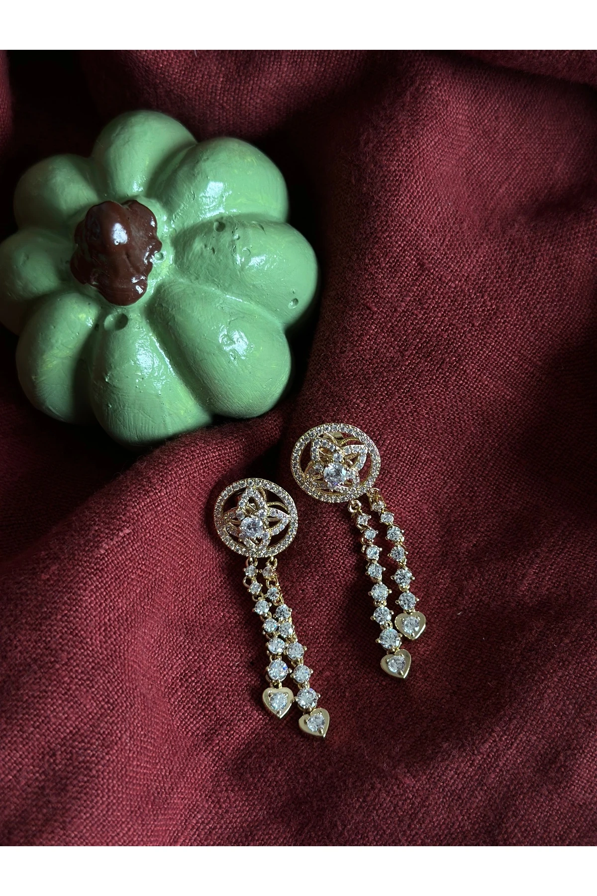 Taşlı Zincirli Küpe