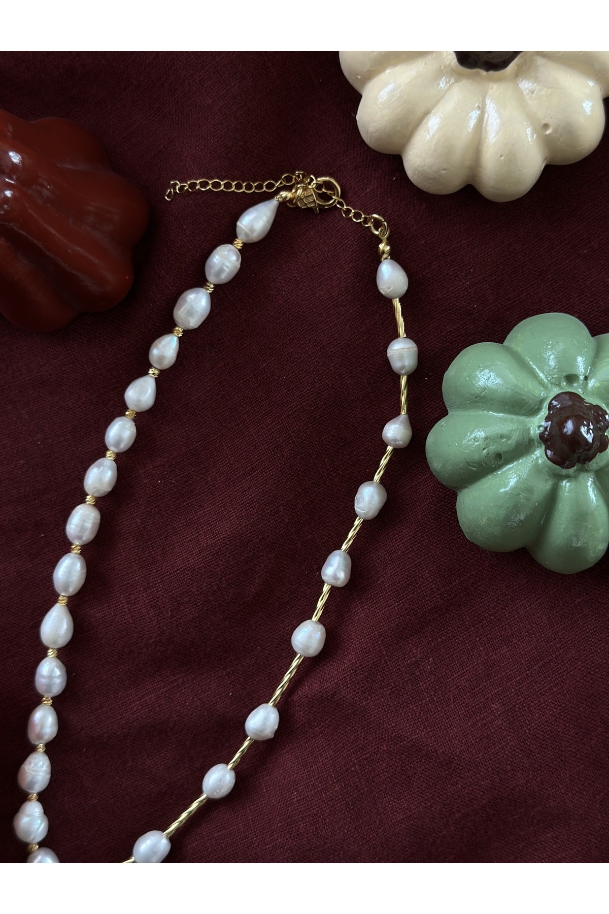 İnci Rose Kolye