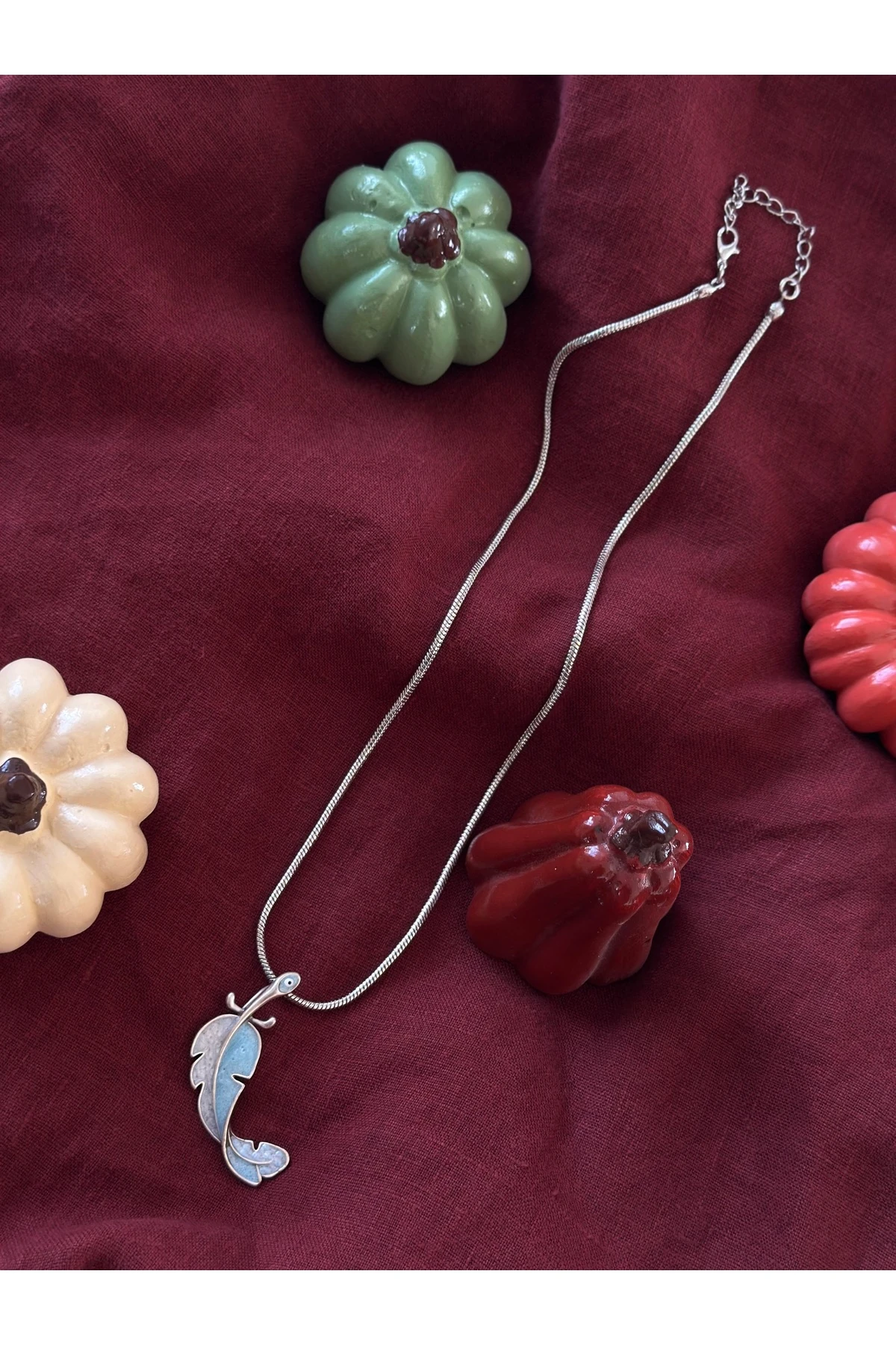 Yaprak Sembol Gumus Kolye