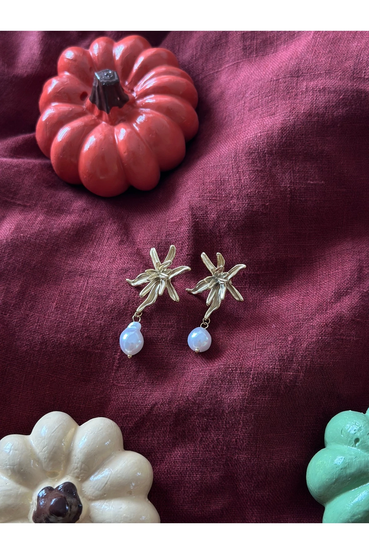 Bloom Pearl Earrings