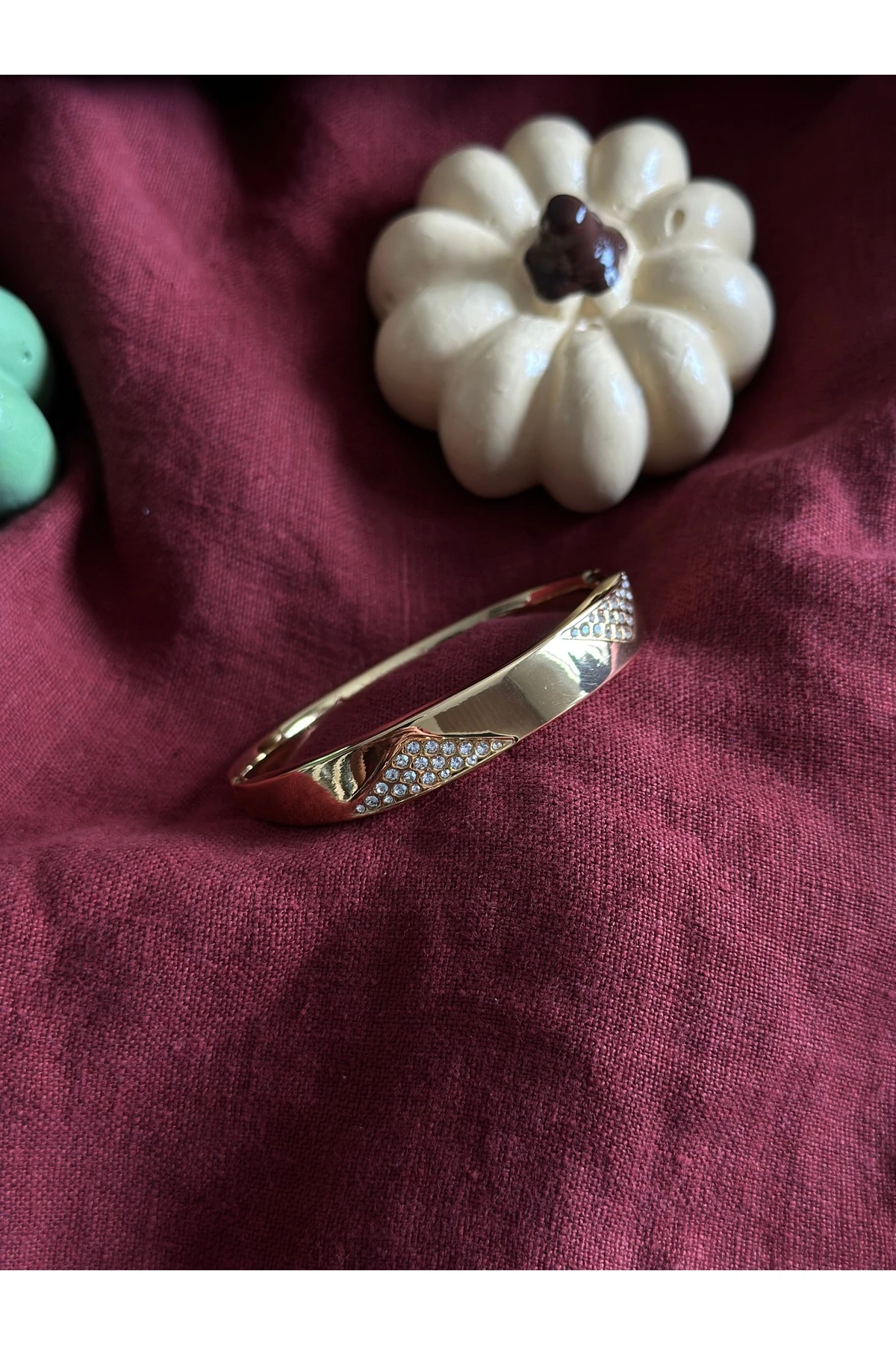 Gold Şerit Taşlı Bileklik