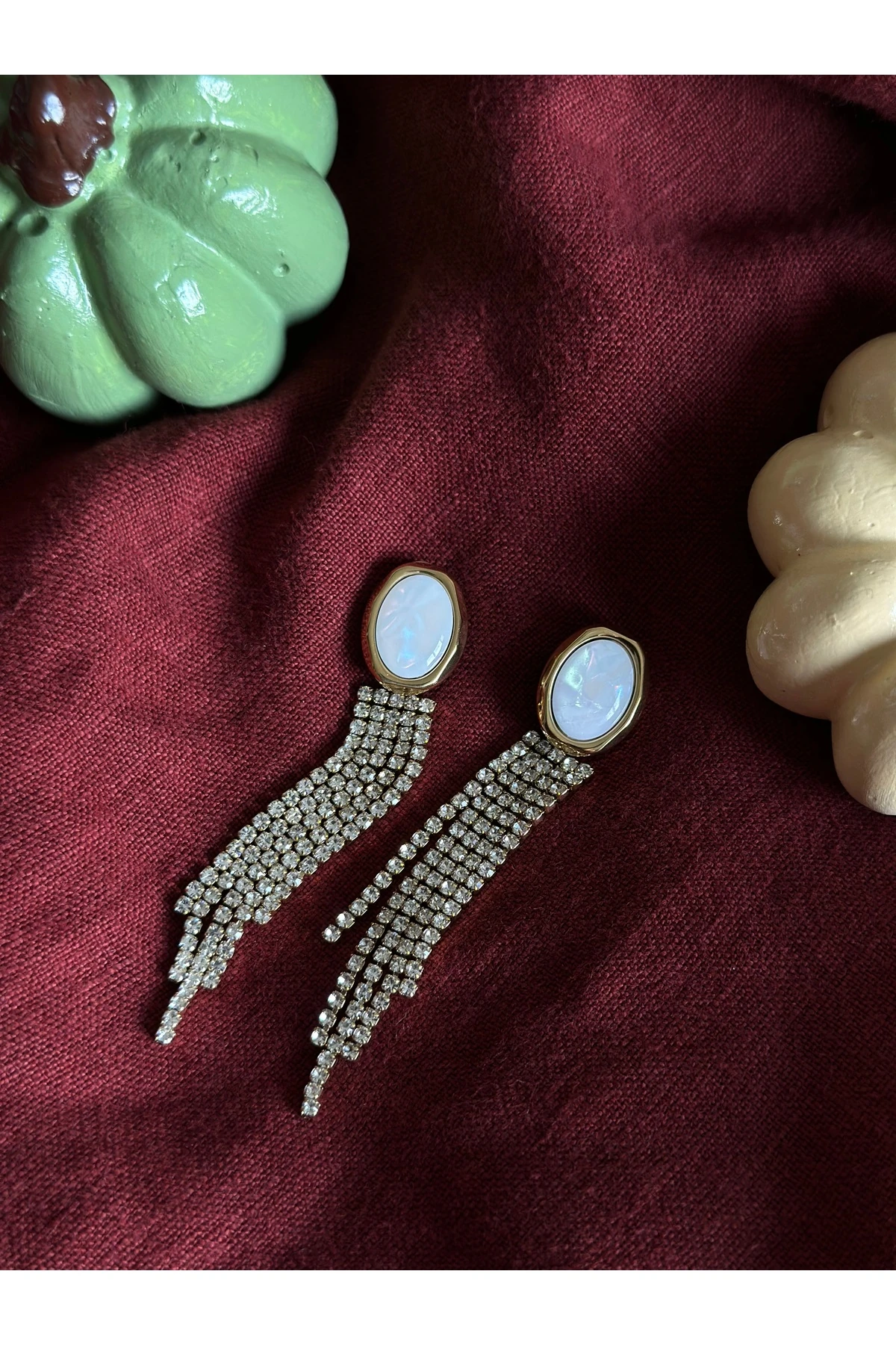 Zincir Taşlı Uzun Küpe