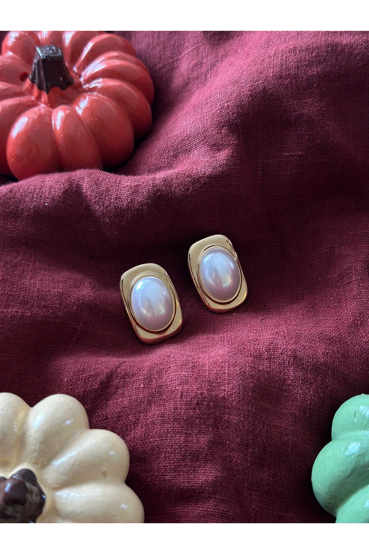 Luna Oval Earrings