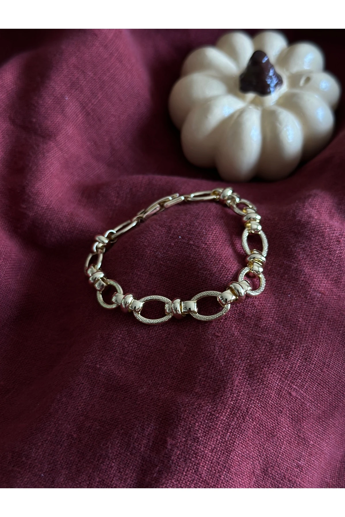 Zincir Formlu Gold Bileklik