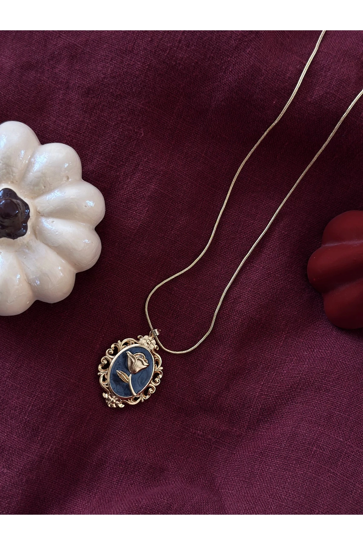 Çiçek Charm Gold Kolye