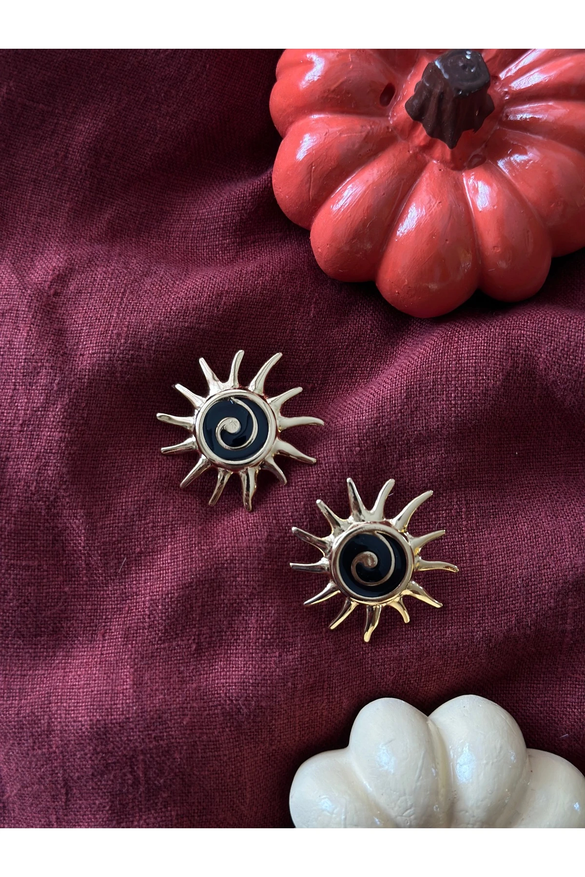 Solaris Black Sun Earrings
