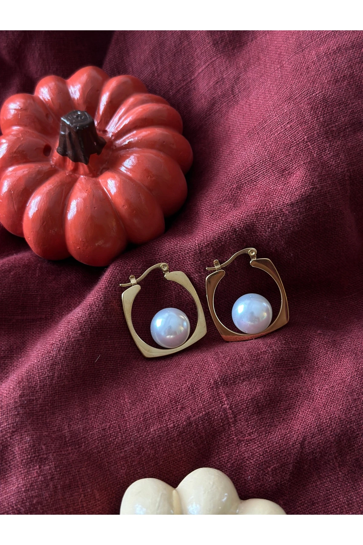Square Pearl Hoops