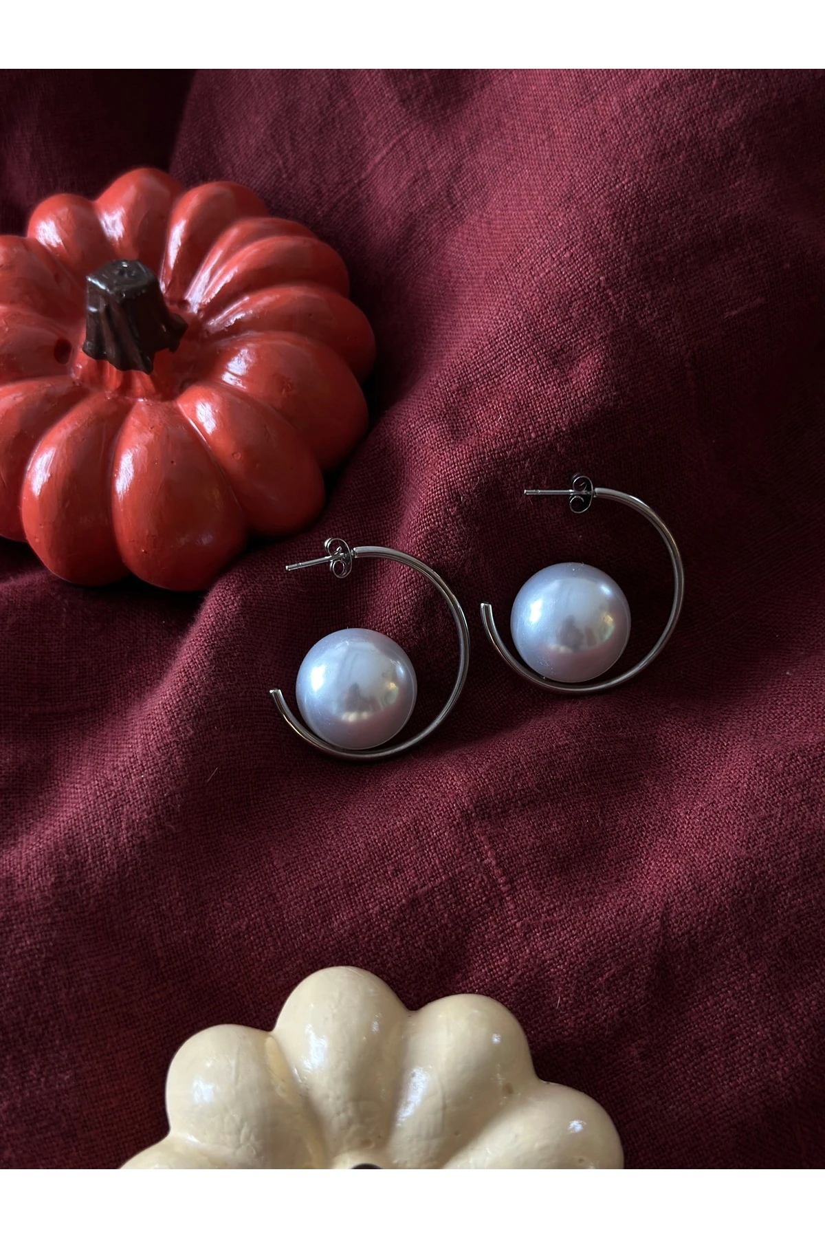 Silver Orbita Pearl Hoops