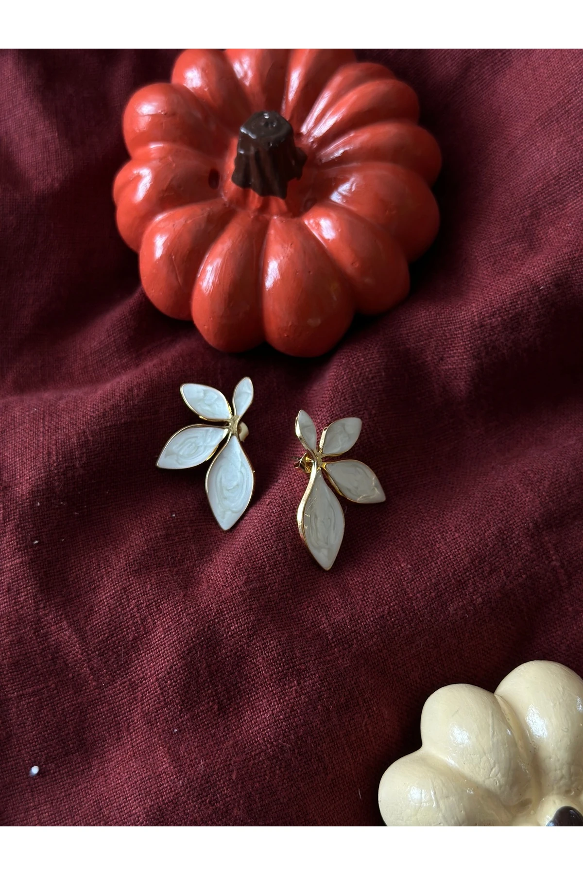 Petal Shell Earrings