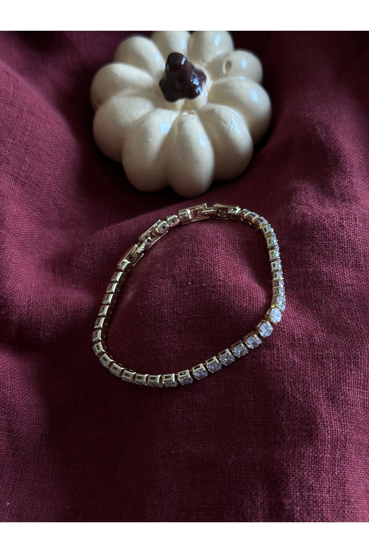 Klasik Taşlı Gold Bileklik