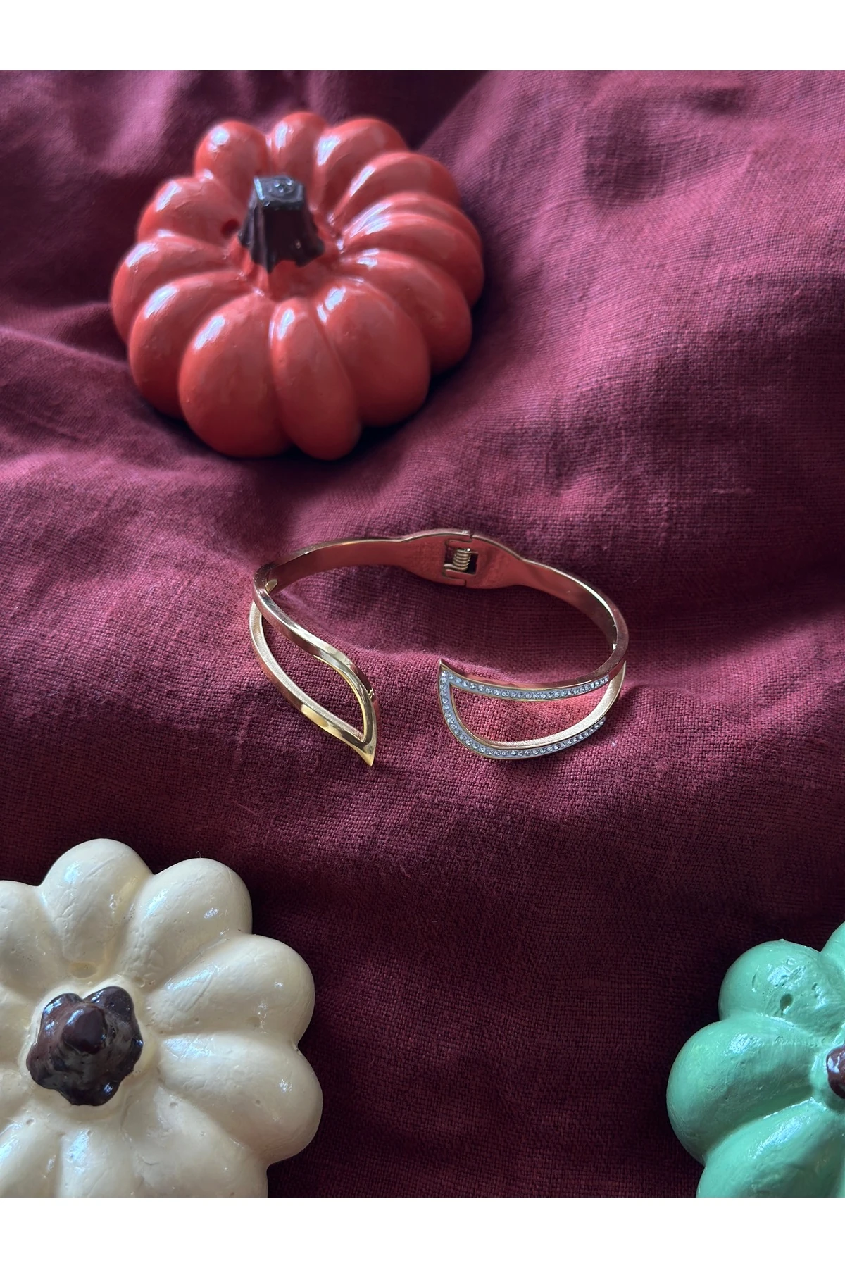 Yaprak Form Açık Bileklik