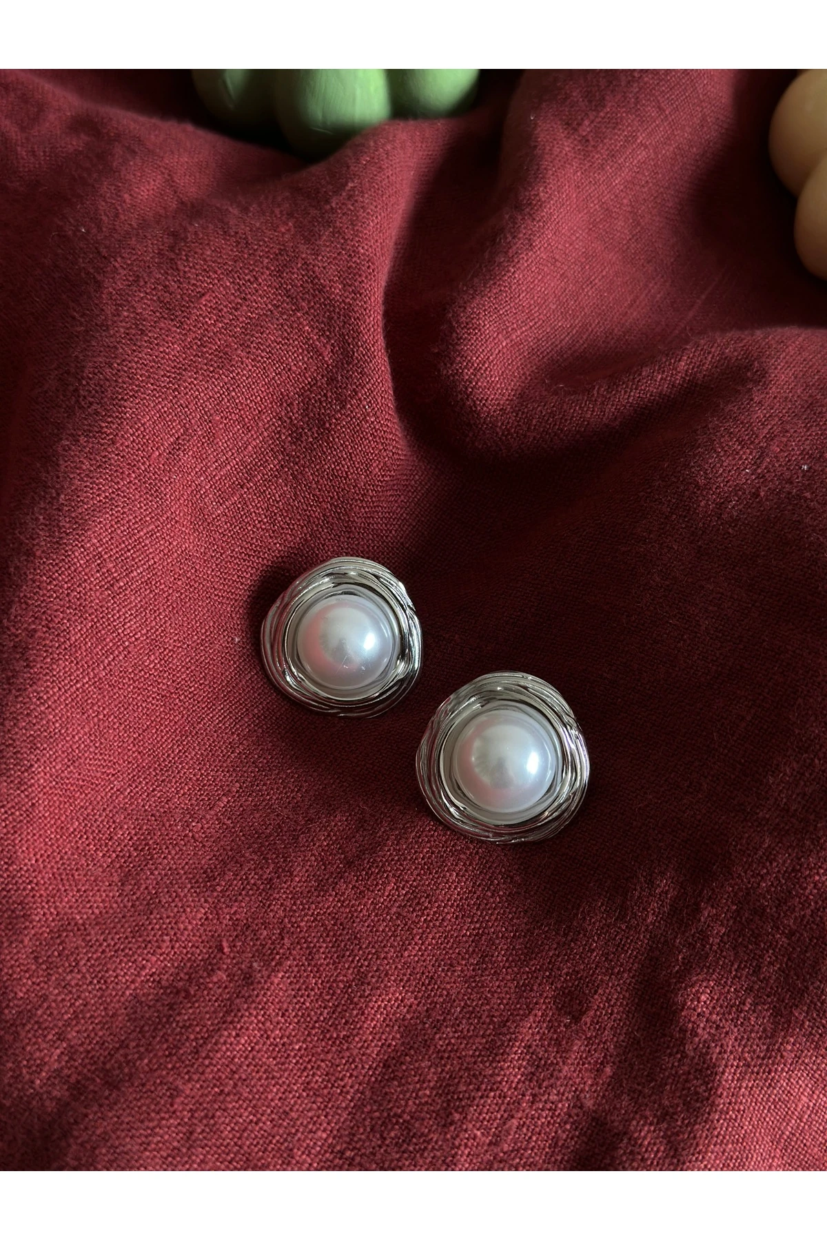 Gümüş Çerçeveli İnci Küpe