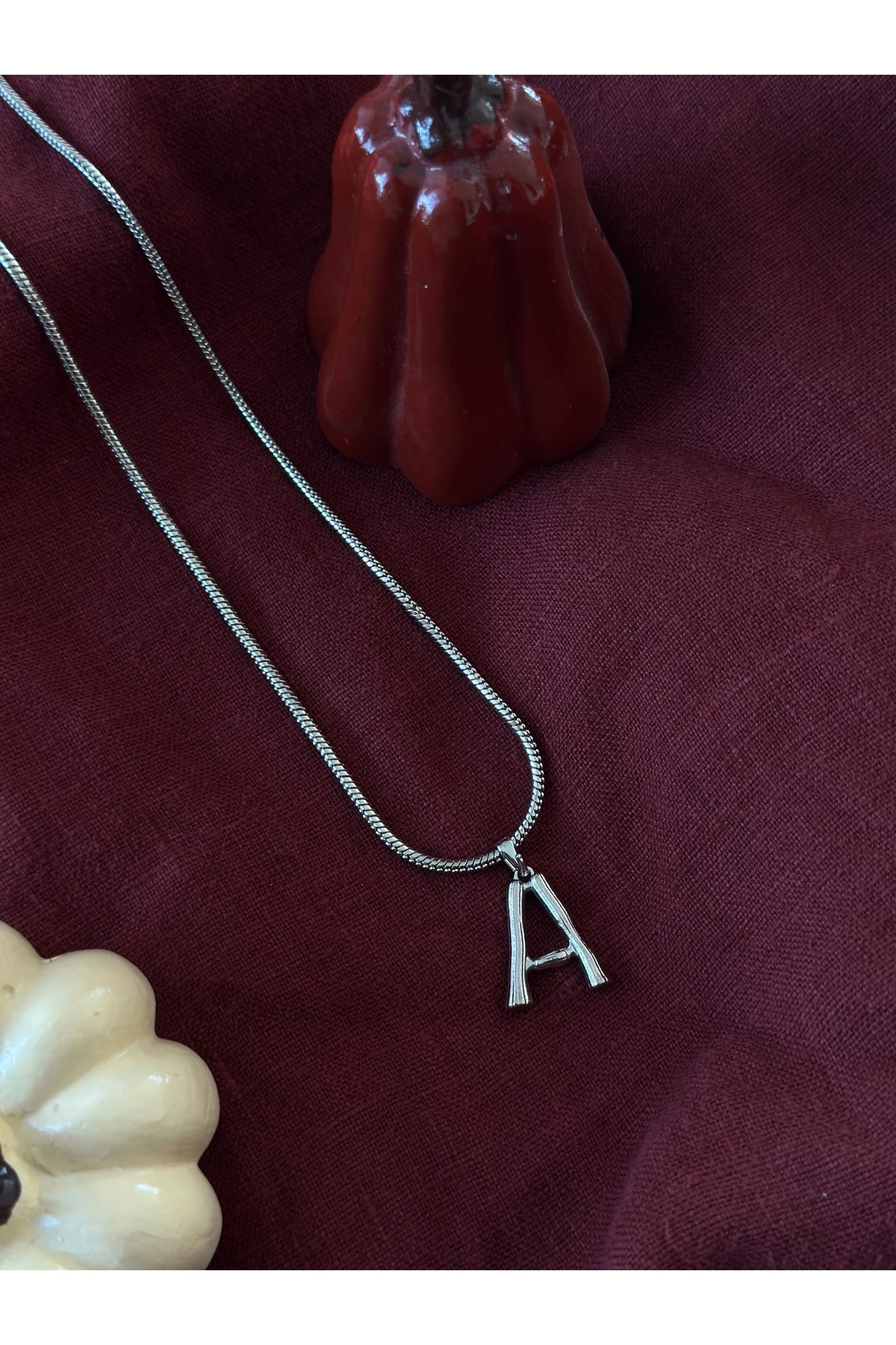 Isme Ozel Bas Harf Kolye