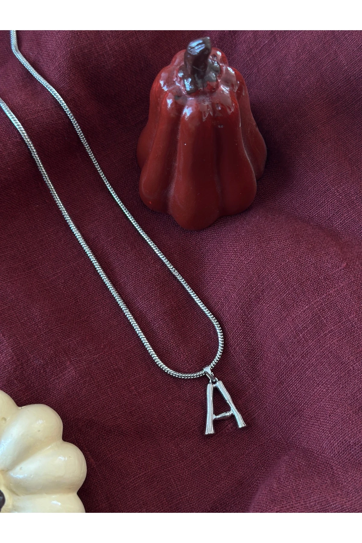 Isme Ozel Bas Harf Kolye