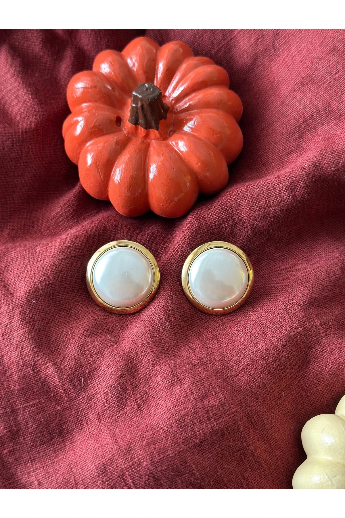 Aurora Pearl Stud Earrings