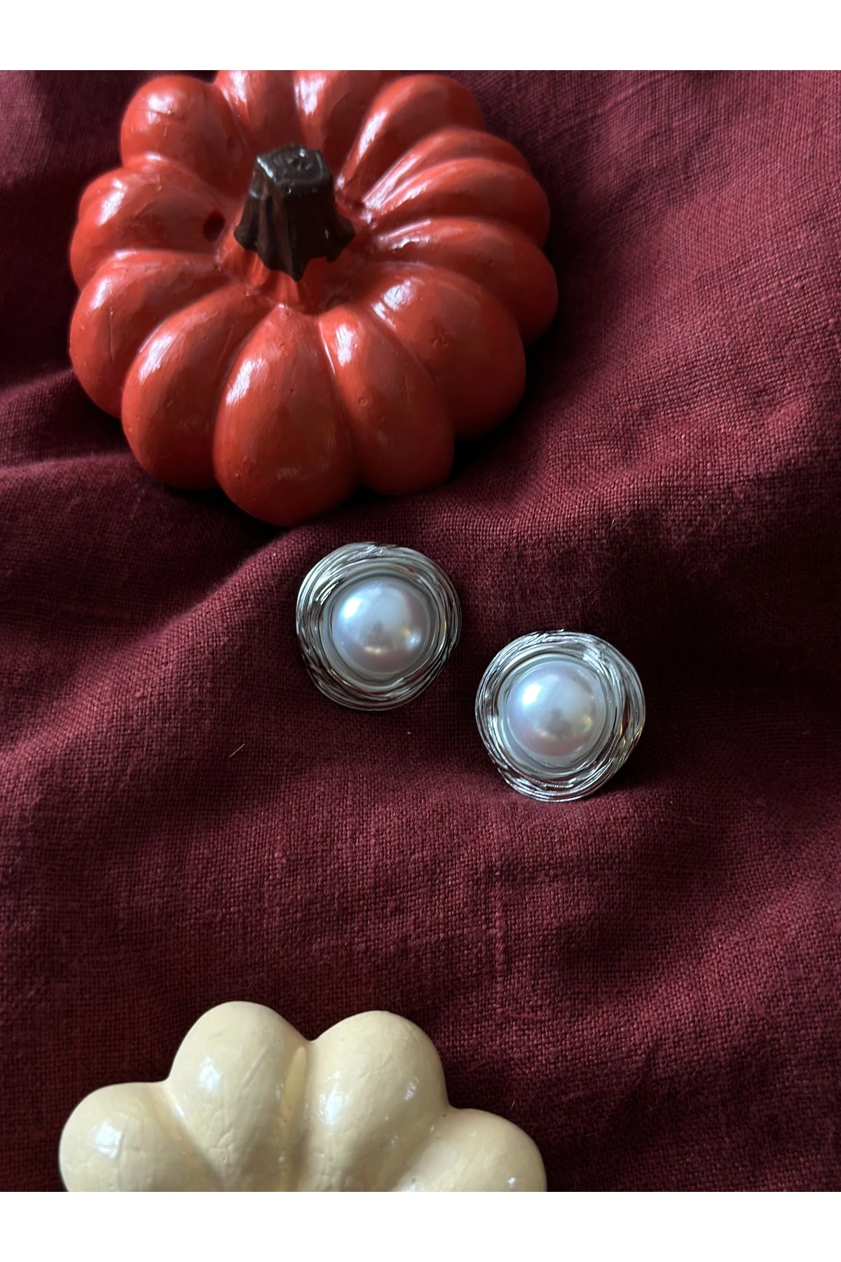 Silver Aurora Pearl Earrings