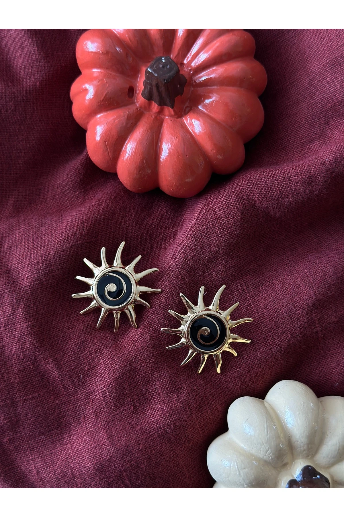 Solaris Black Sun Earrings