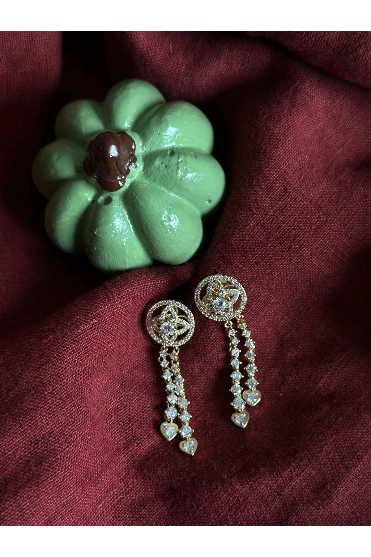 Taşlı Zincirli Küpe