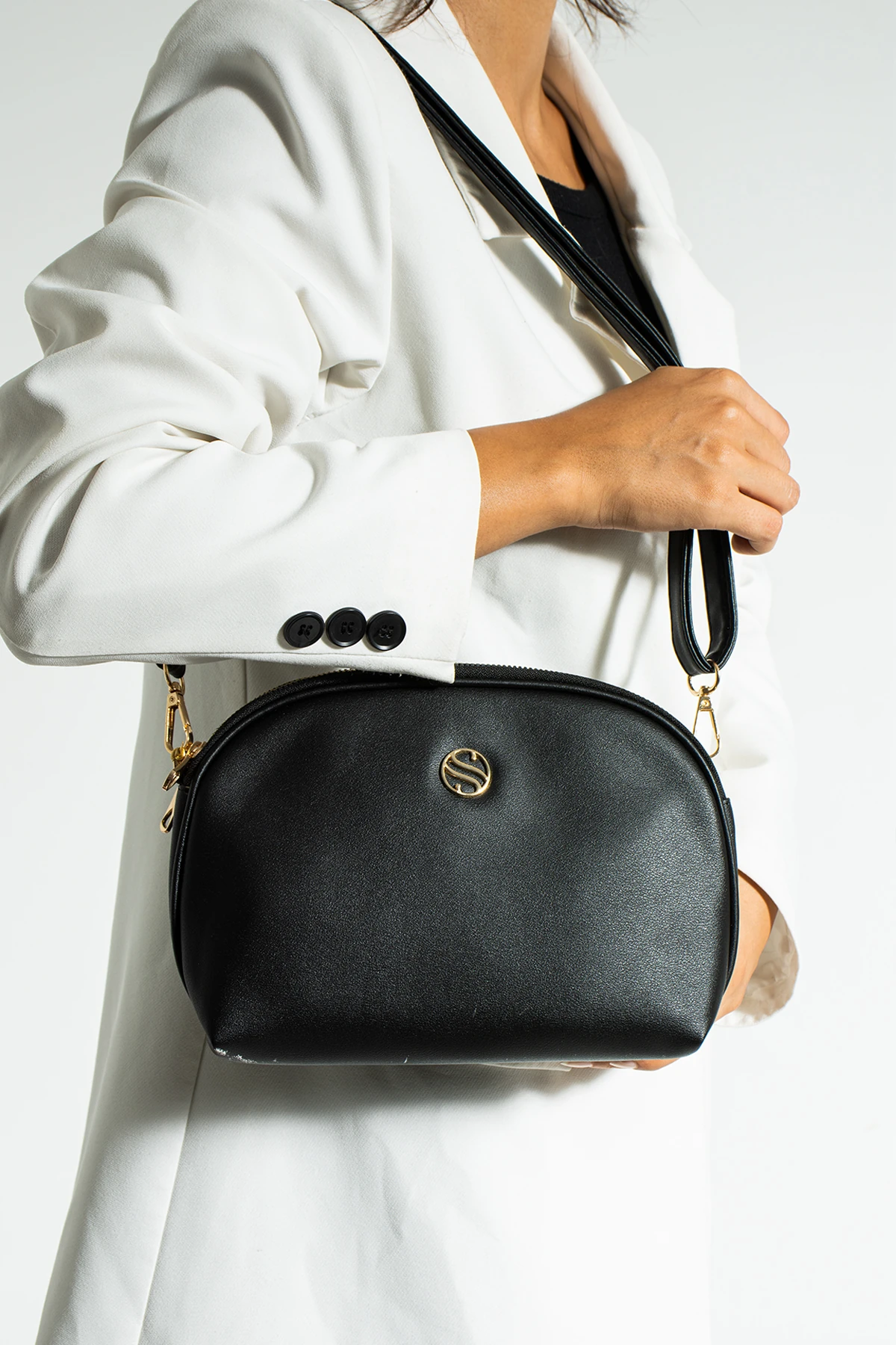 Vatikan Çapraz Kol Çantası 1298 - Mat Siyah