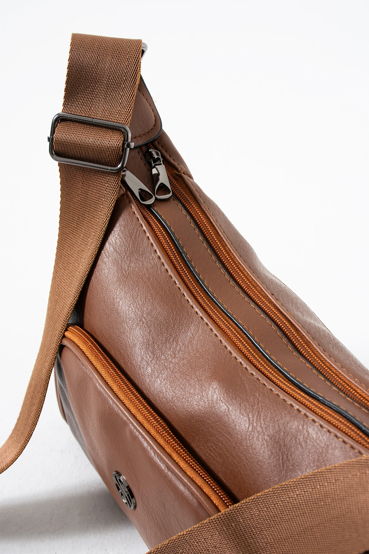 Çapraz Kol Kadın Çantası Edna - Taba