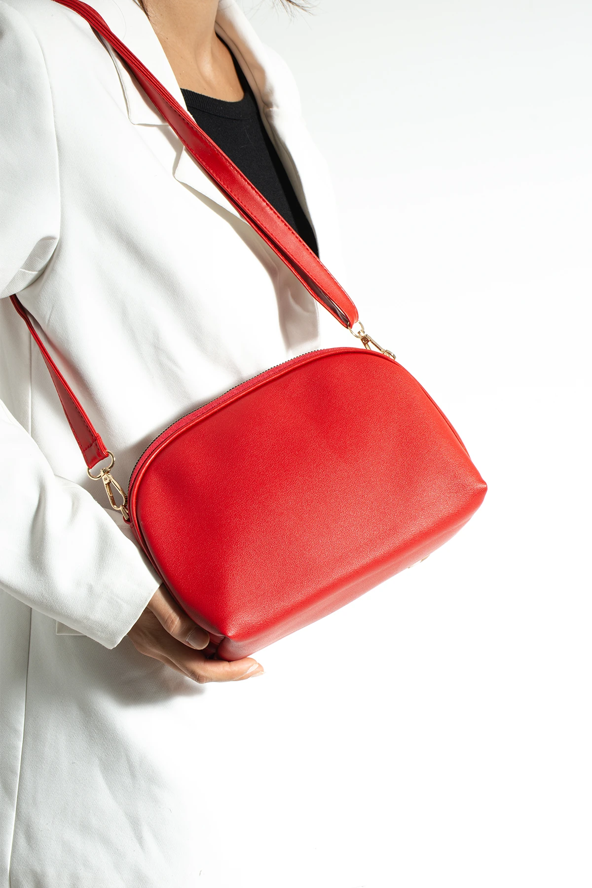 Vatikan Çapraz Kol Çantası 1298 - Kırmızı