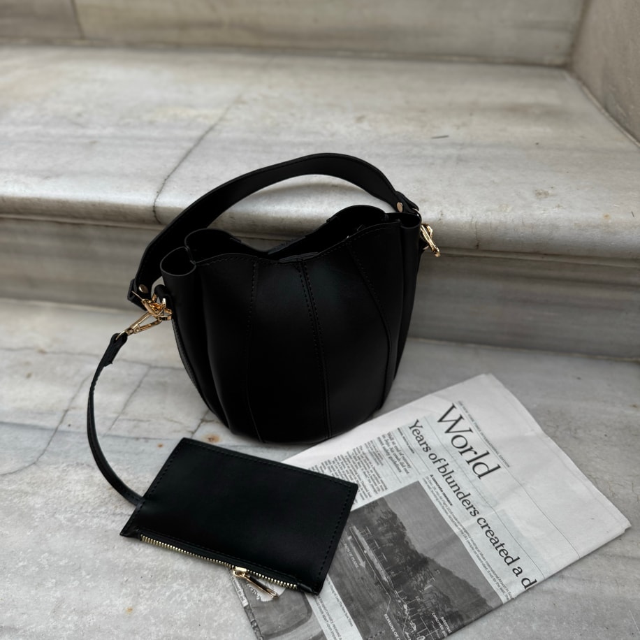 Cüzdanlı Çapraz Askılı Kadın Çantası Lenora - Siyah