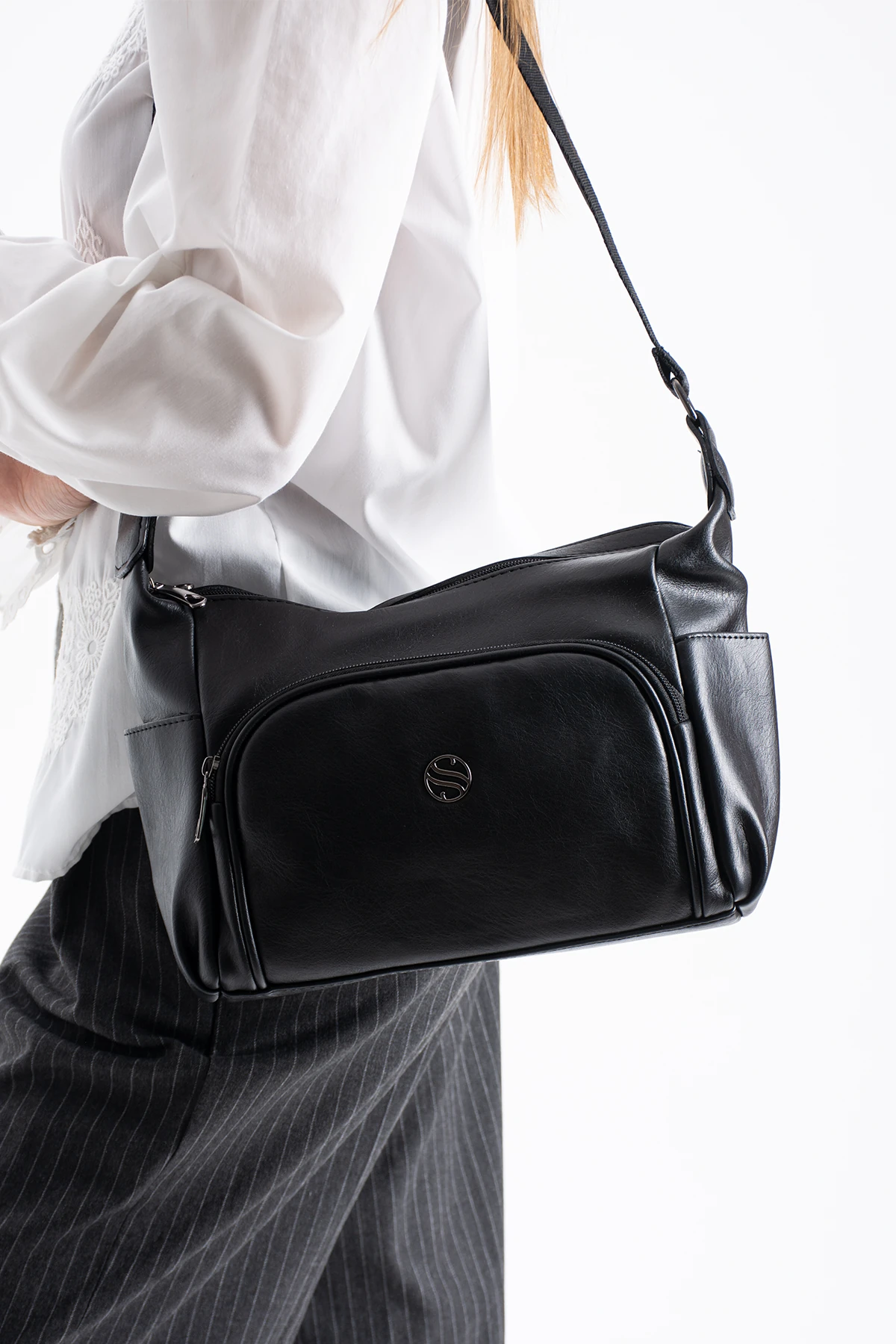 Çapraz Kol Kadın Çantası Edna - Mat Siyah